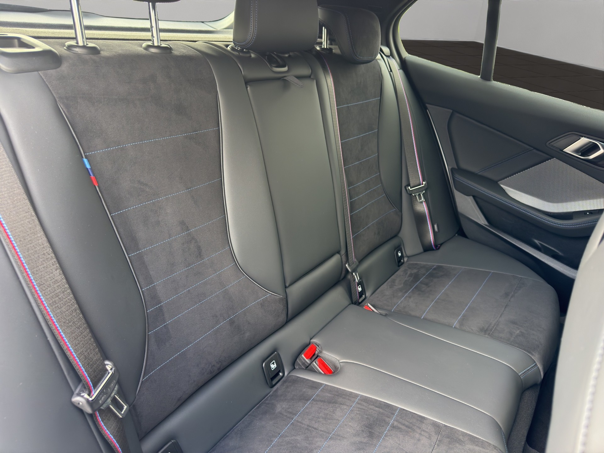 BMW M135 xDrive M Sport Pro-image-17