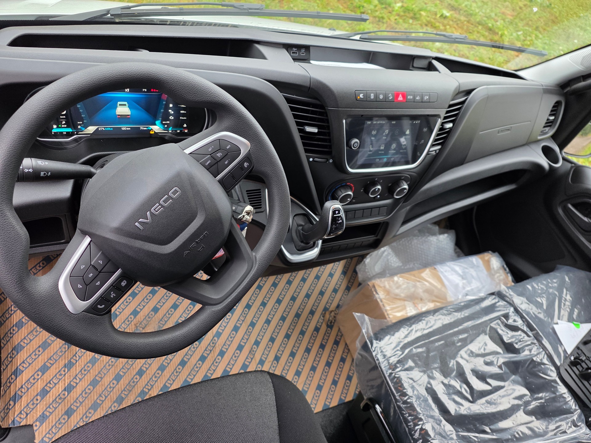 IVECO 35 S 18H A8 D-image-11