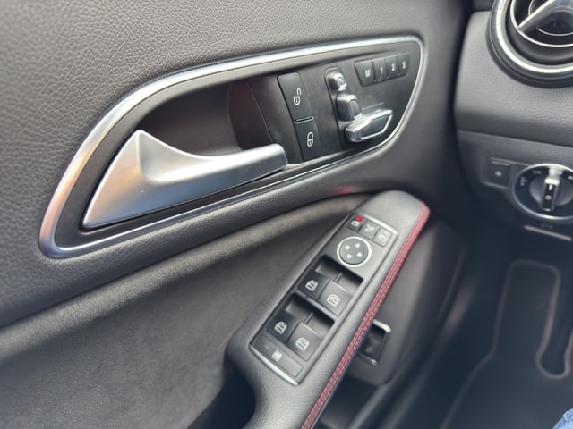 MERCEDES-BENZ CLA Shooting Brake 200 d AMG Line 4Matic 7G-DCT-image-20