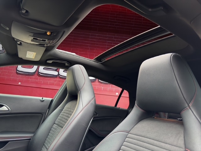 MERCEDES-BENZ CLA Shooting Brake 200 d AMG Line 4Matic 7G-DCT-image-23
