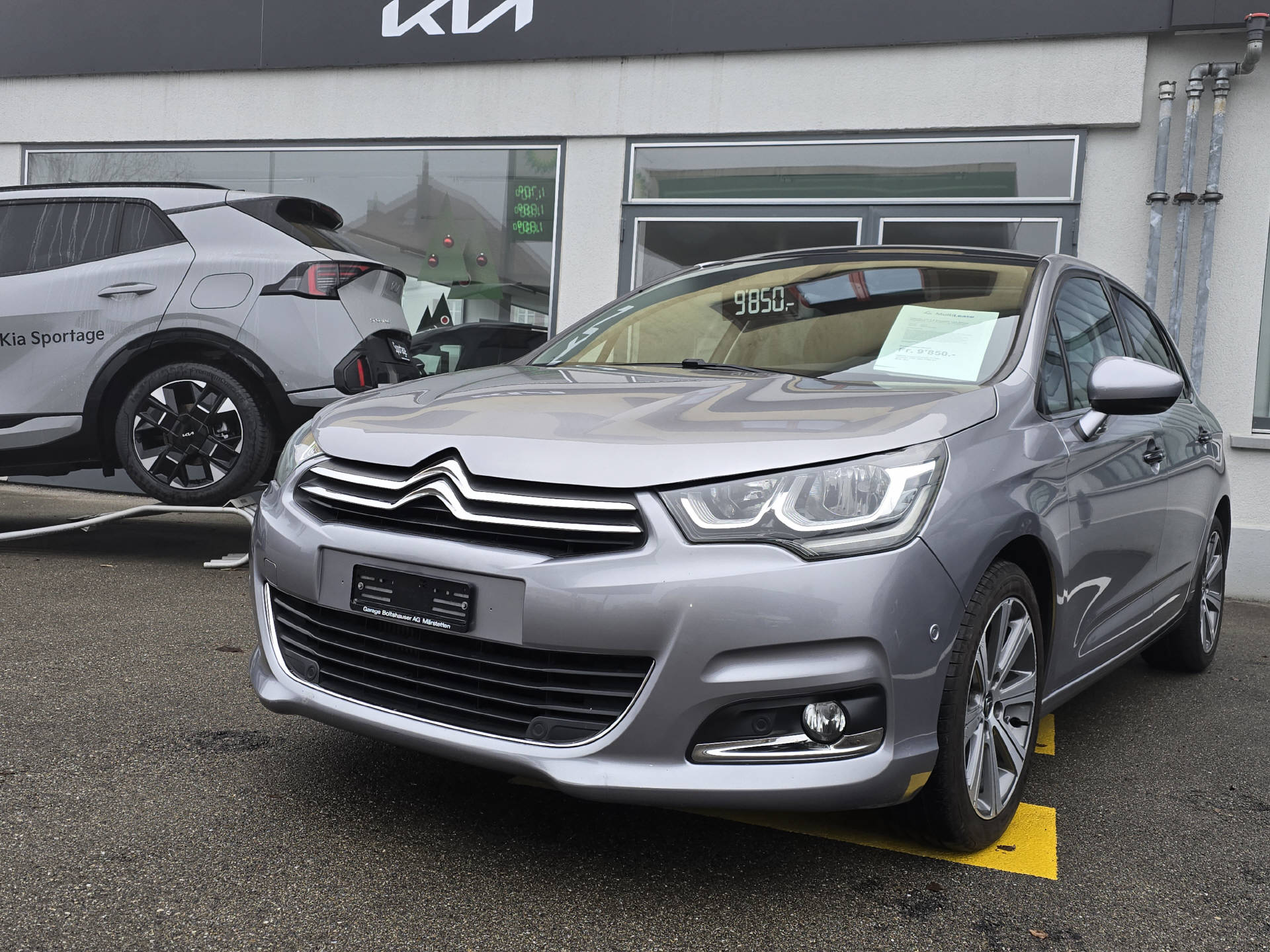 CITROEN C4 1.6 BlueHDi 120 Shine-image-0