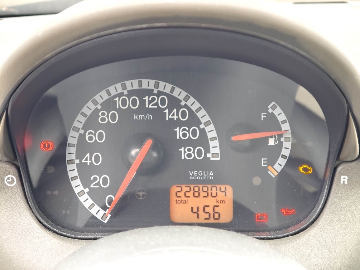 FIAT Seicento 1.1 Anniversary Sondermodell-image-9