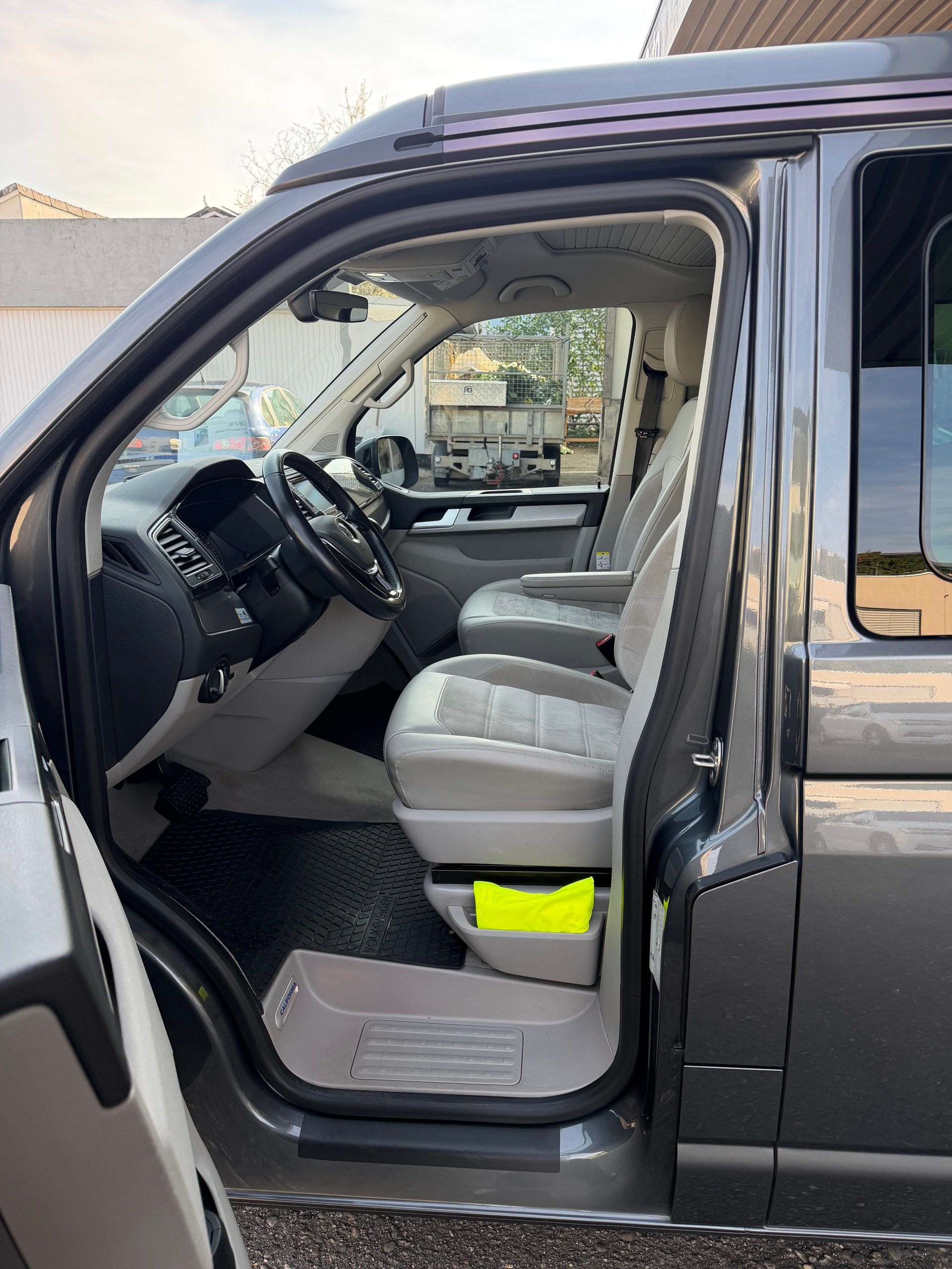 VW T6 California 2.0 Bi-TDI Ocean Edition DSG-image-18