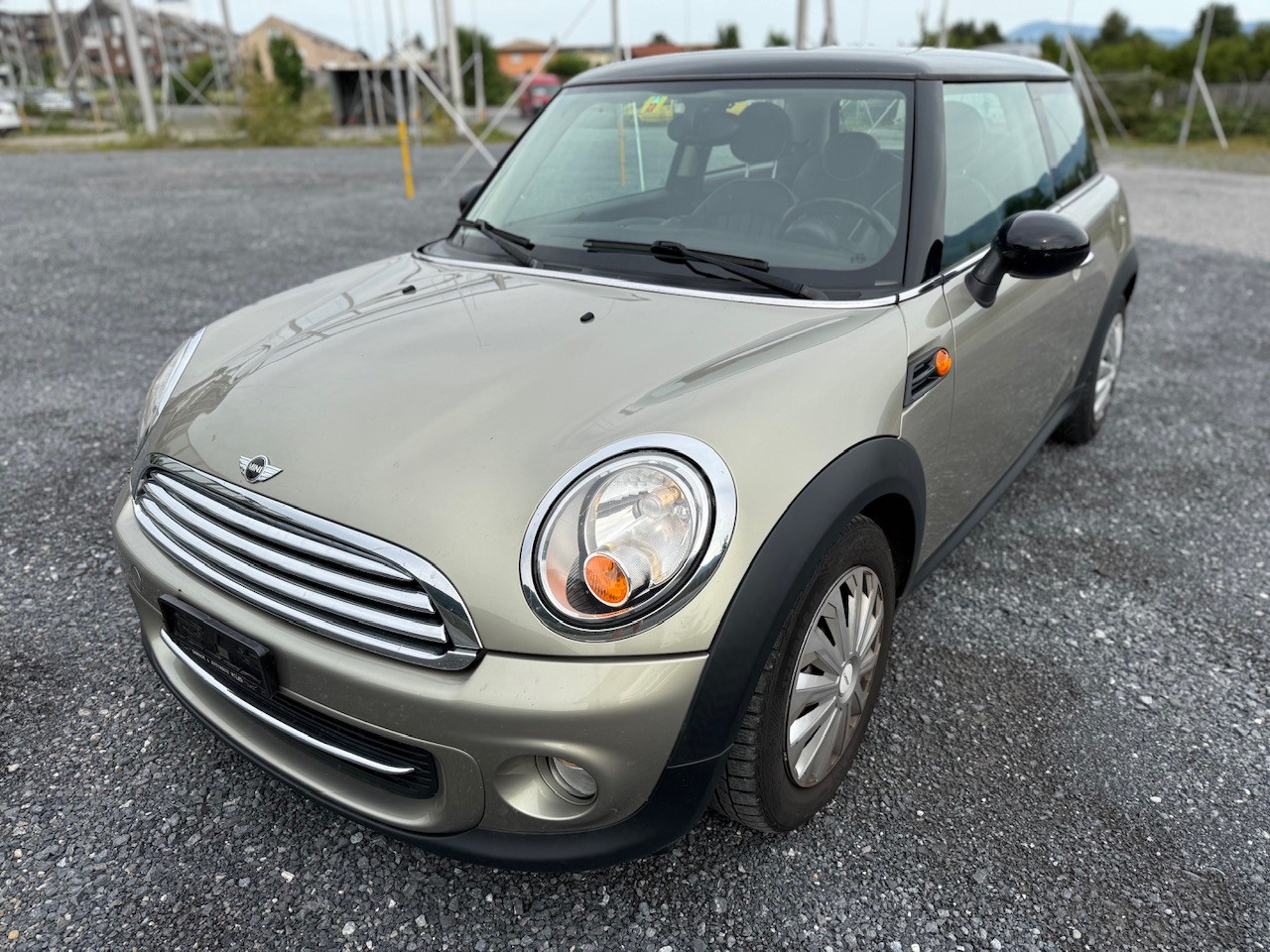 MINI Cooper Steptronic-image-1
