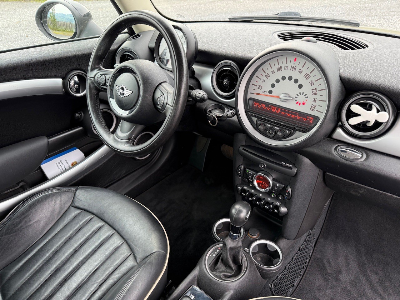 MINI Cooper Steptronic-image-8