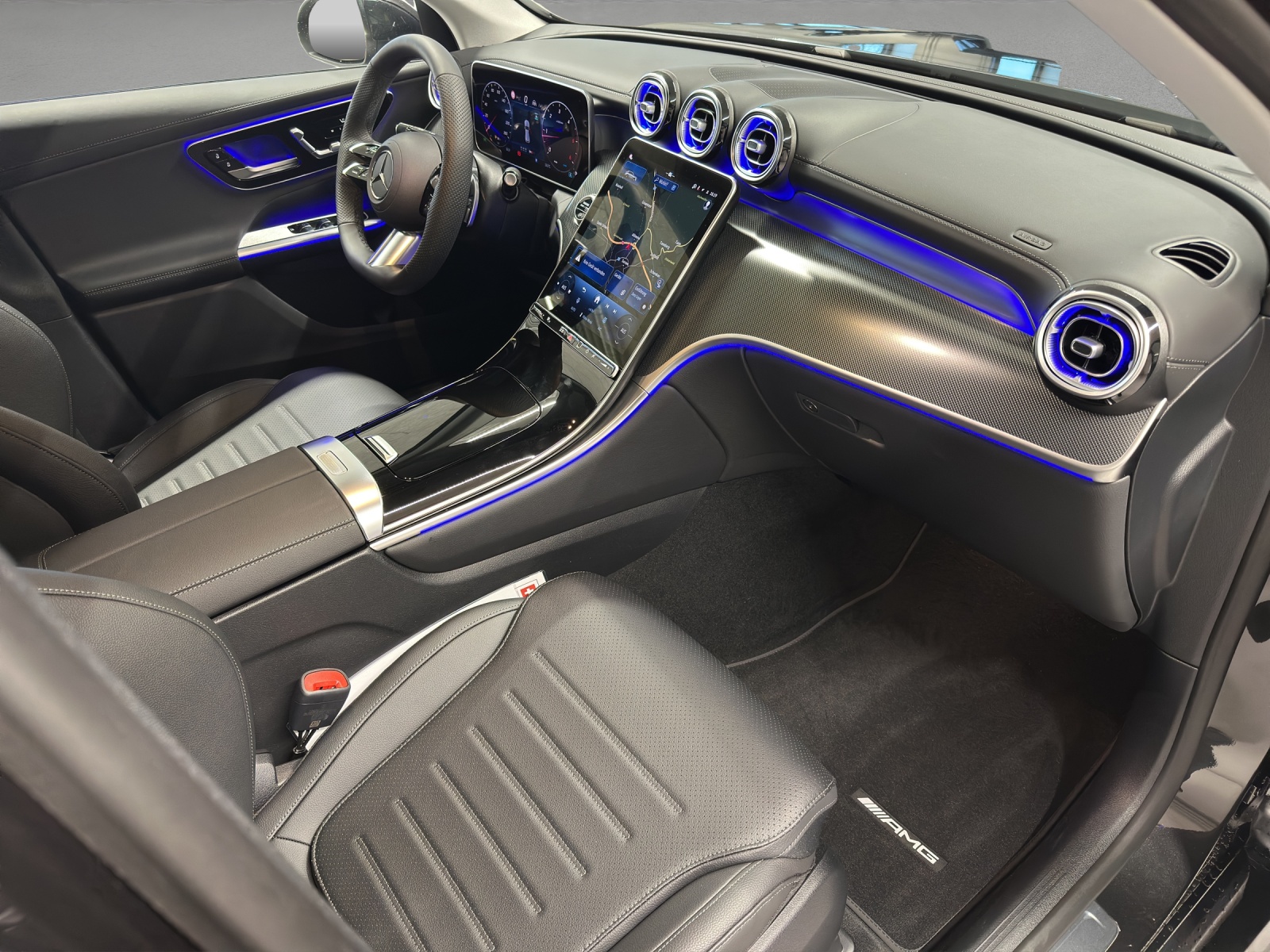 MERCEDES-BENZ GLC 200 d 4Matic 9G-Tronic-image-15