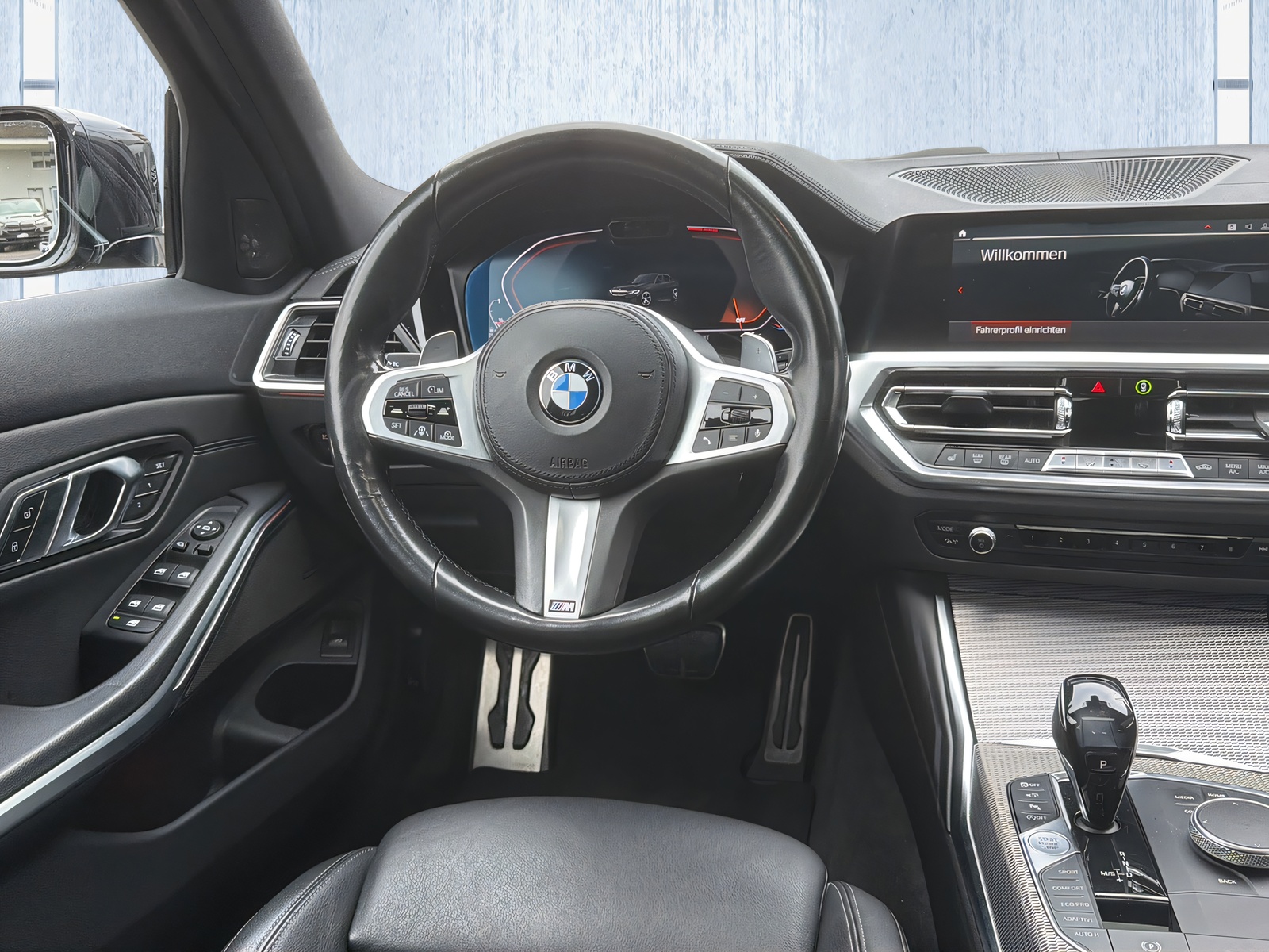 BMW 320d xDrive M Sport Steptronic-image-11
