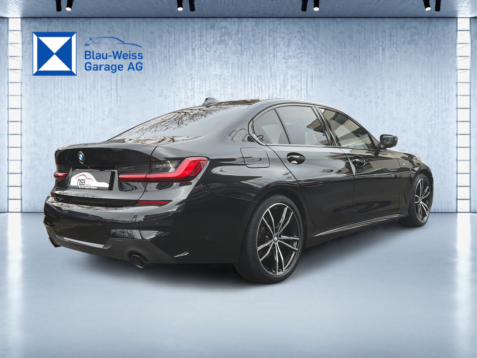 BMW 320d xDrive M Sport Steptronic-image-4