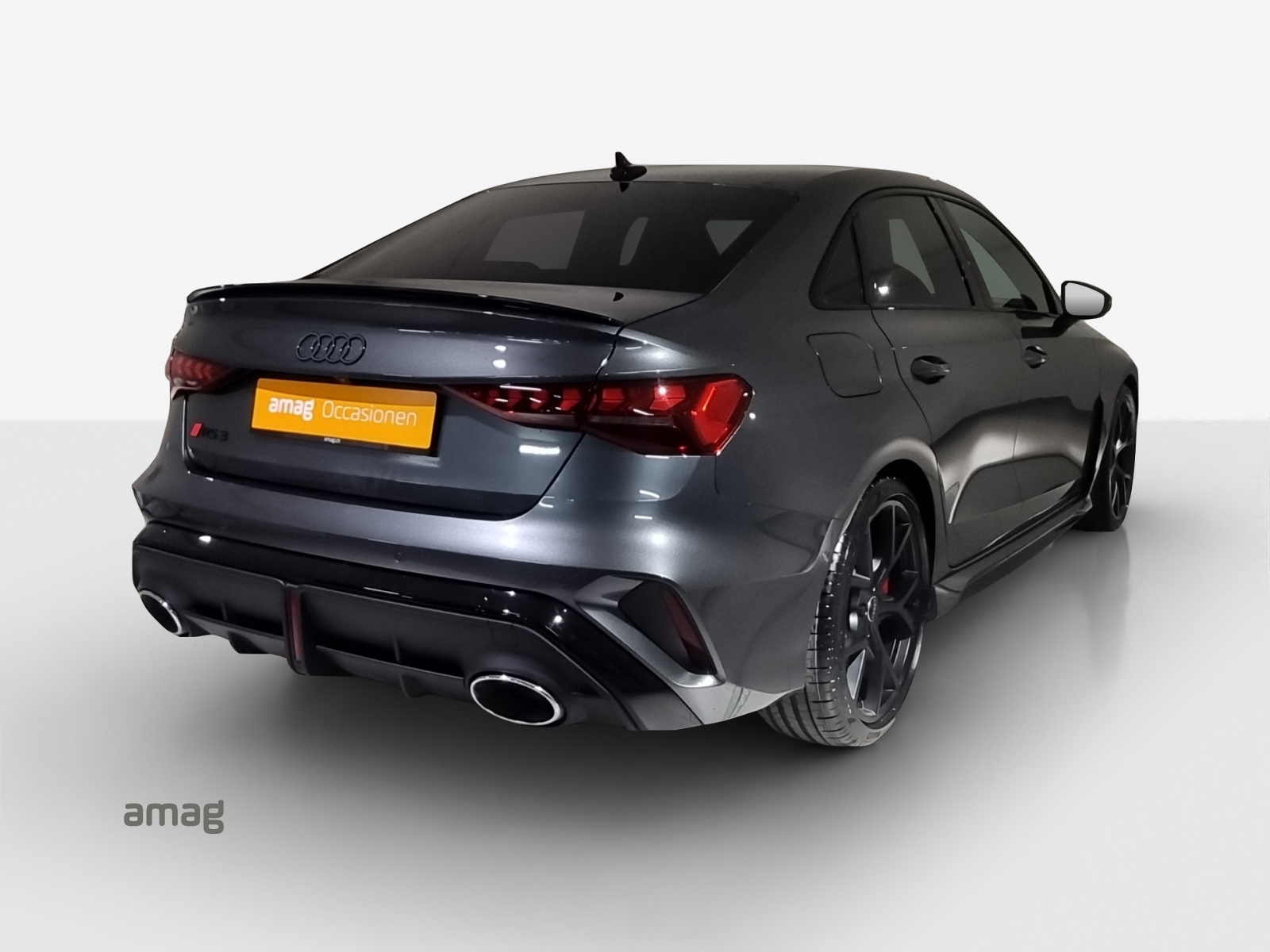 AUDI RS3 Limousine 2.5 TSI quattro S-tronic-image-4