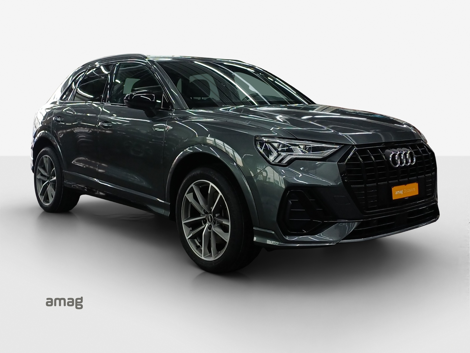 AUDI Q3 45 TFSI e S line Attraction S-tronic-image-5