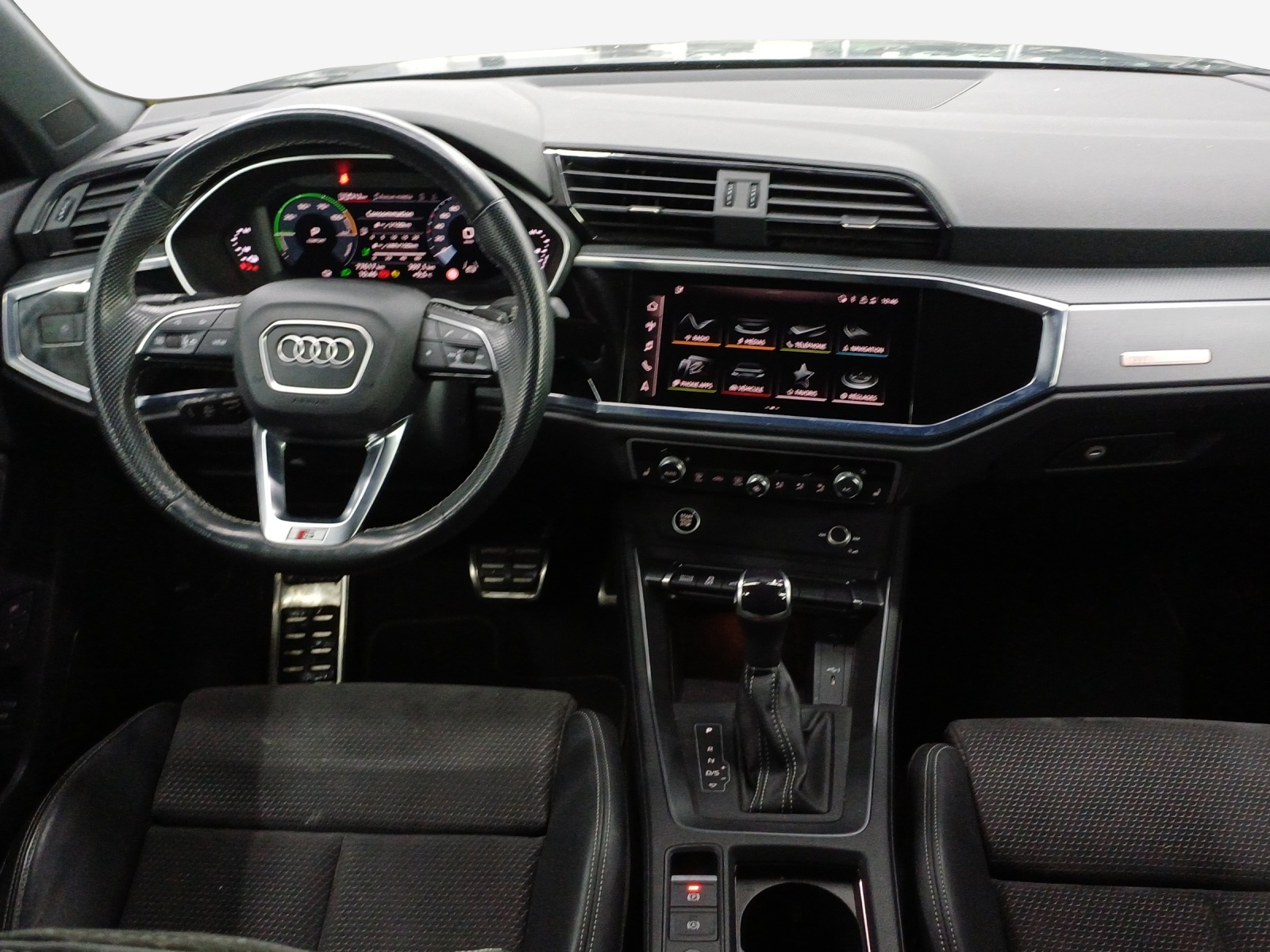 AUDI Q3 45 TFSI e S line Attraction S-tronic-image-8