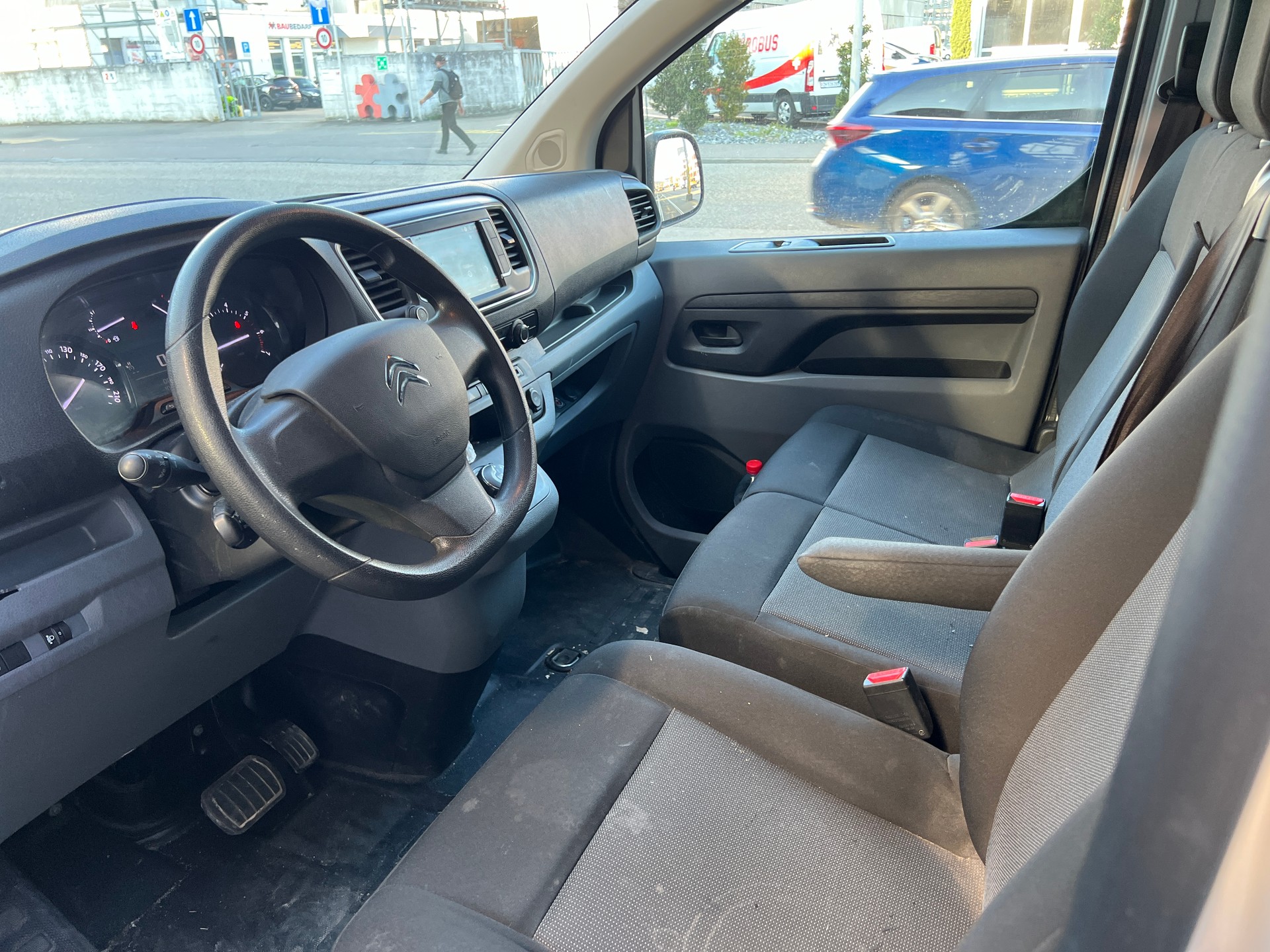 CITROEN Jumpy 2.0 BlueHDi 145 M EAT8-image-9