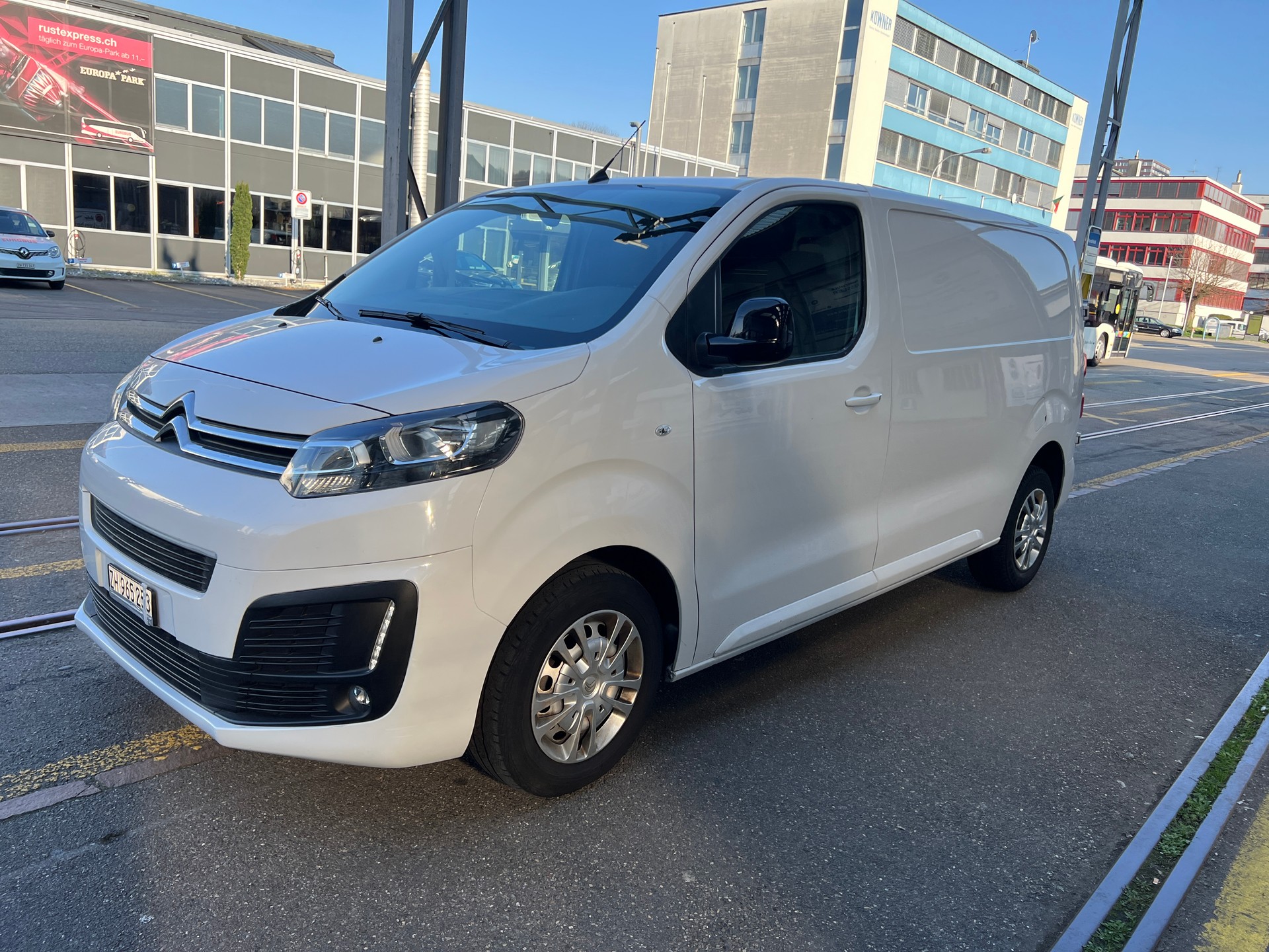 CITROEN Jumpy 2.0 BlueHDi 145 M EAT8-image-0