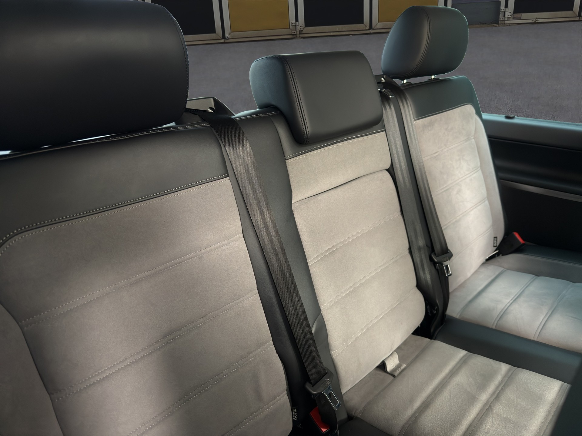 VW T6.1 Multivan 2.0 TDI 204 Highline Liberty DSG 4m-image-13