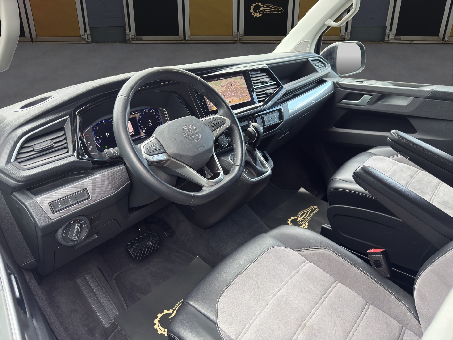 VW T6.1 Multivan 2.0 TDI 204 Highline Liberty DSG 4m-image-8
