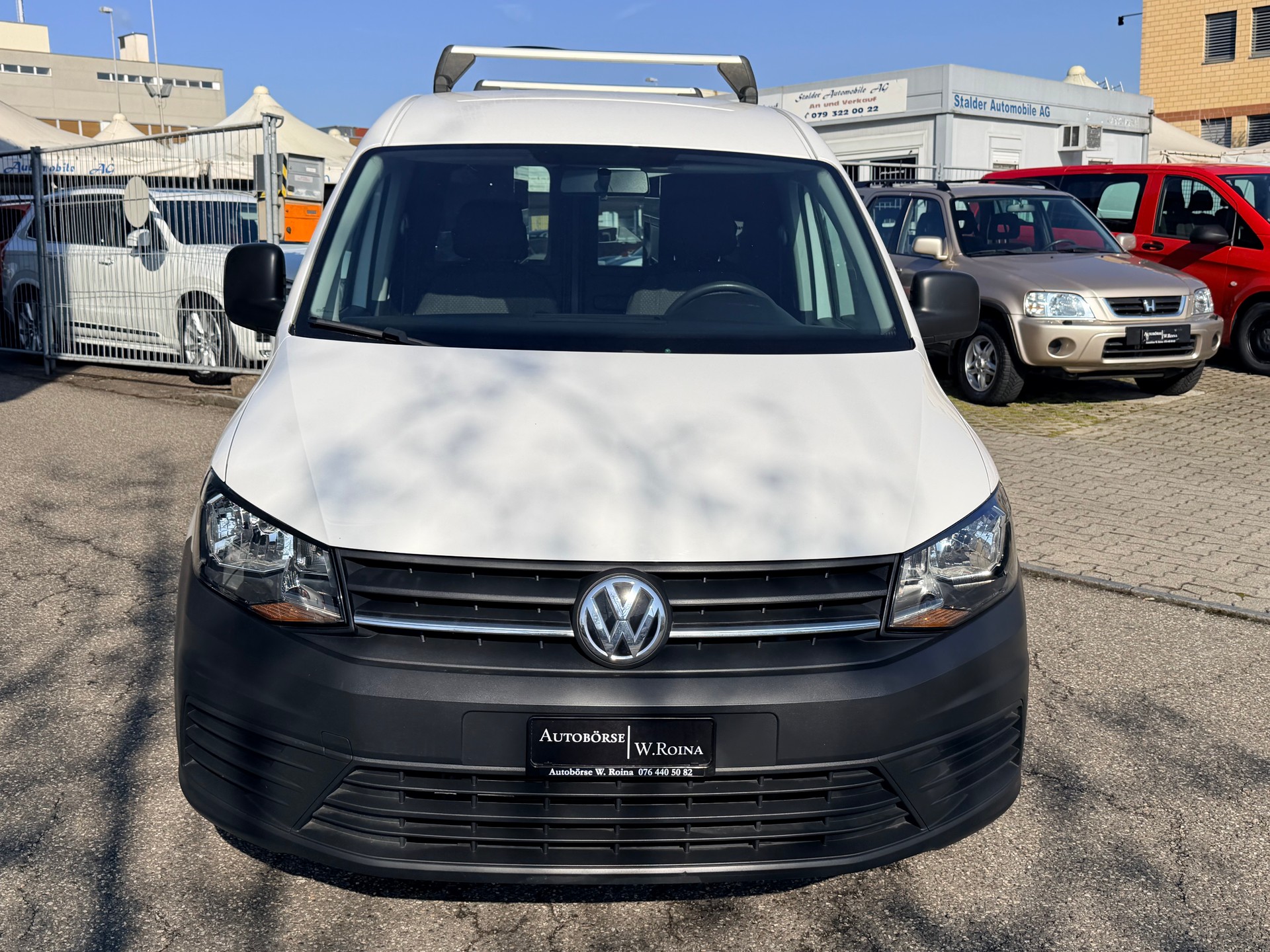 VW Caddy Maxi 2.0TDI Entry BlueMotion Technology-image-7