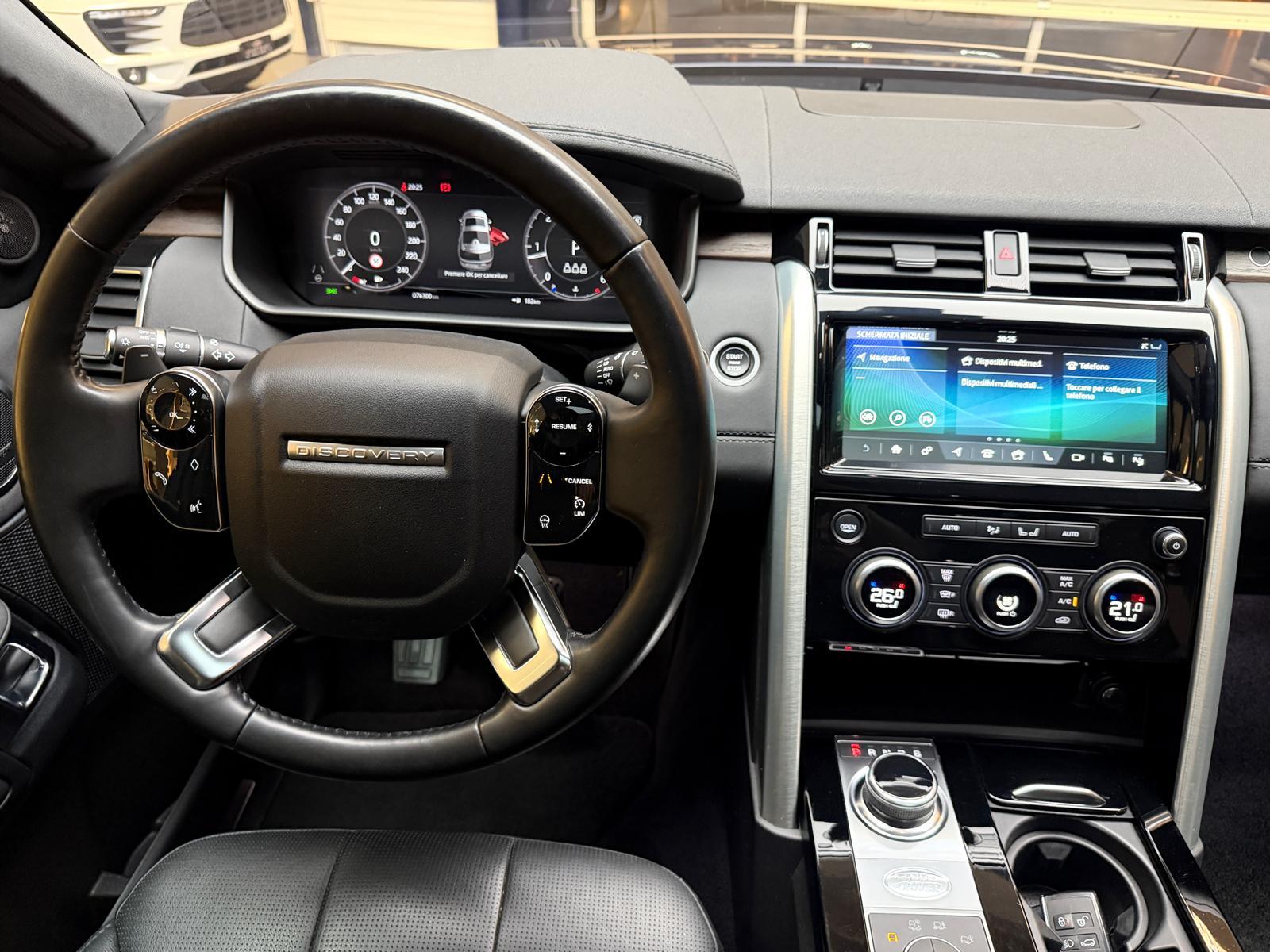 LAND ROVER Discovery 2.0 SD4 HSE-image-13