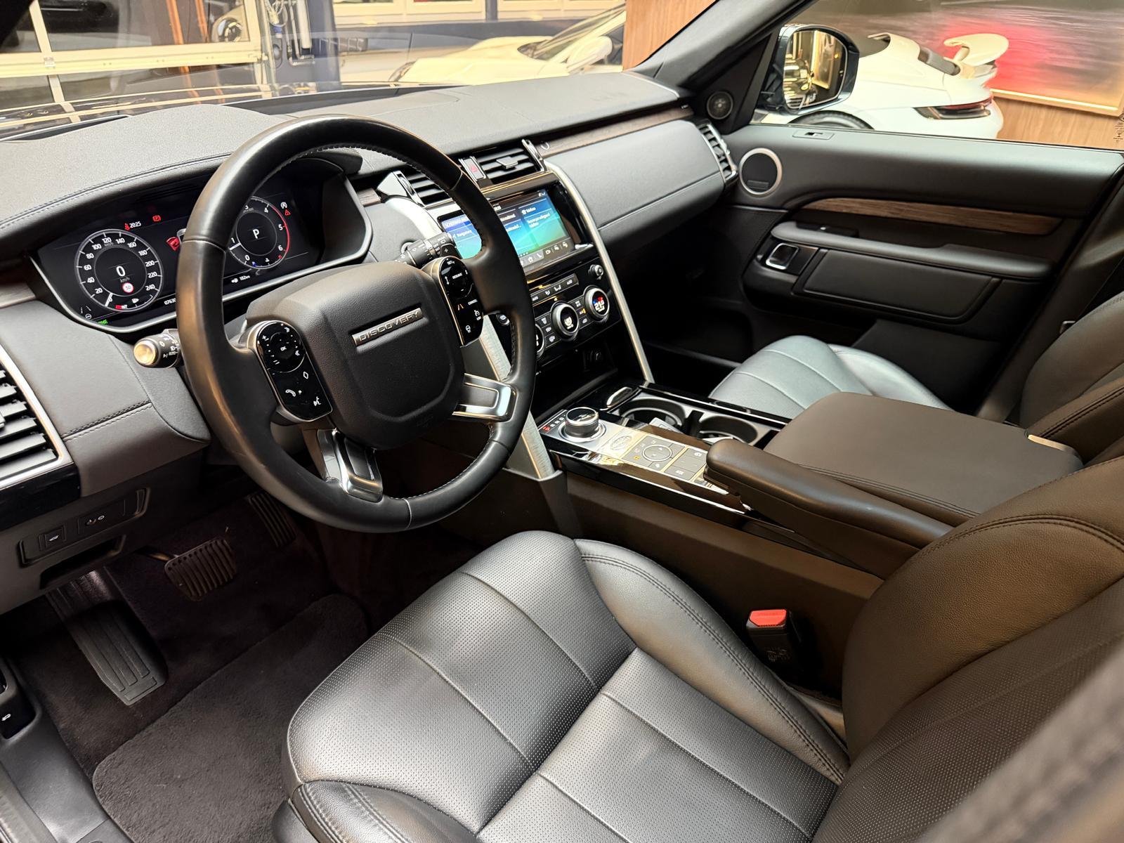 LAND ROVER Discovery 2.0 SD4 HSE-image-14