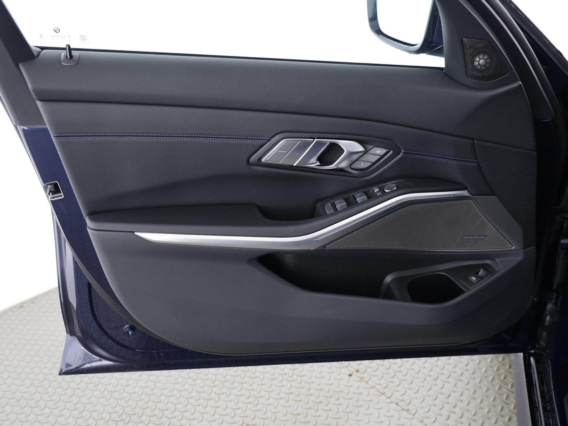 BMW 320d xDrive SAG-image-10