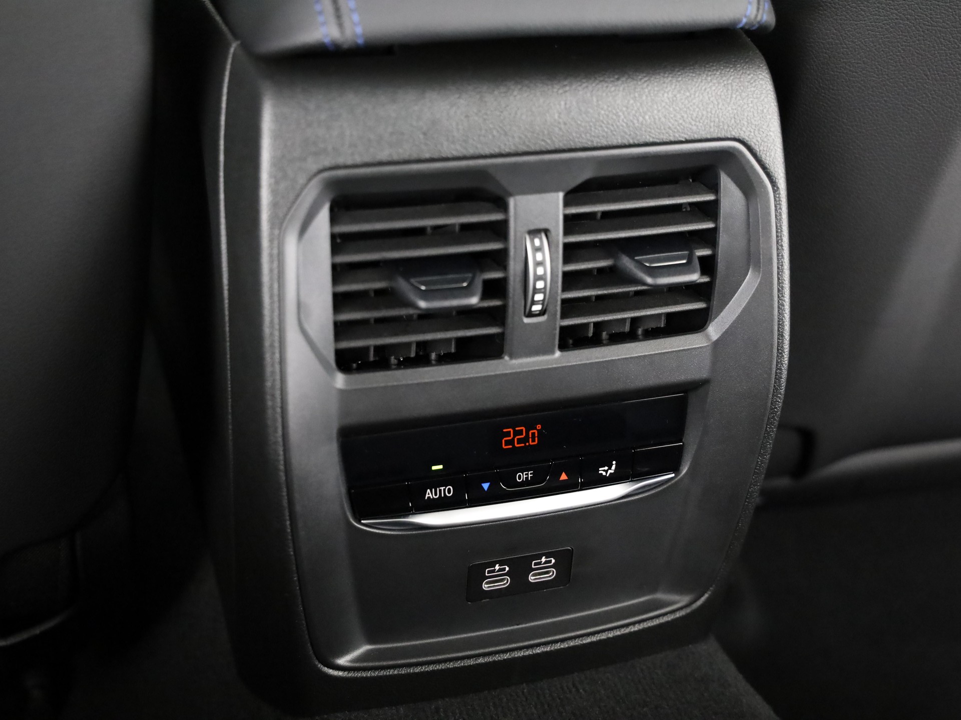 BMW 320d xDrive SAG-image-21