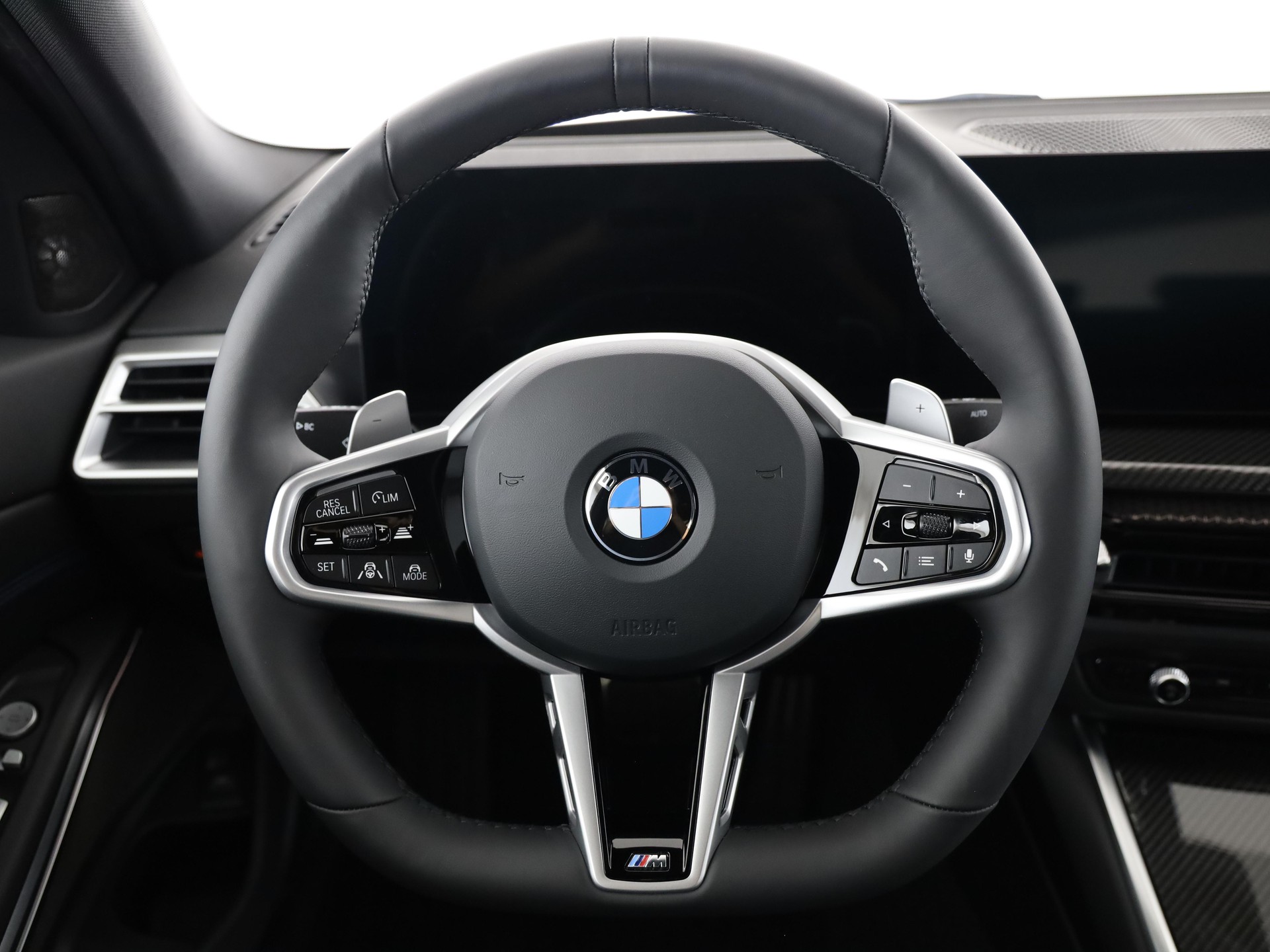 BMW 320d xDrive SAG-image-18
