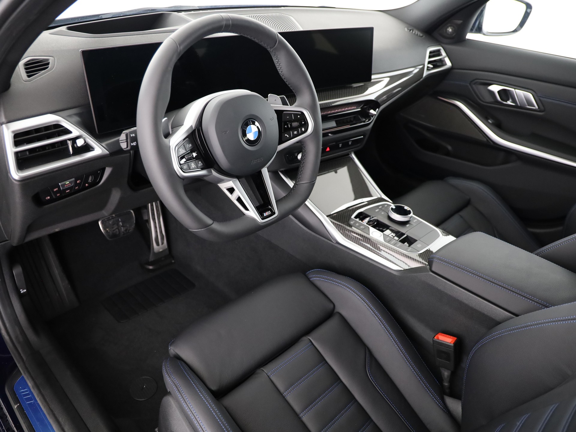 BMW 320d xDrive SAG-image-12