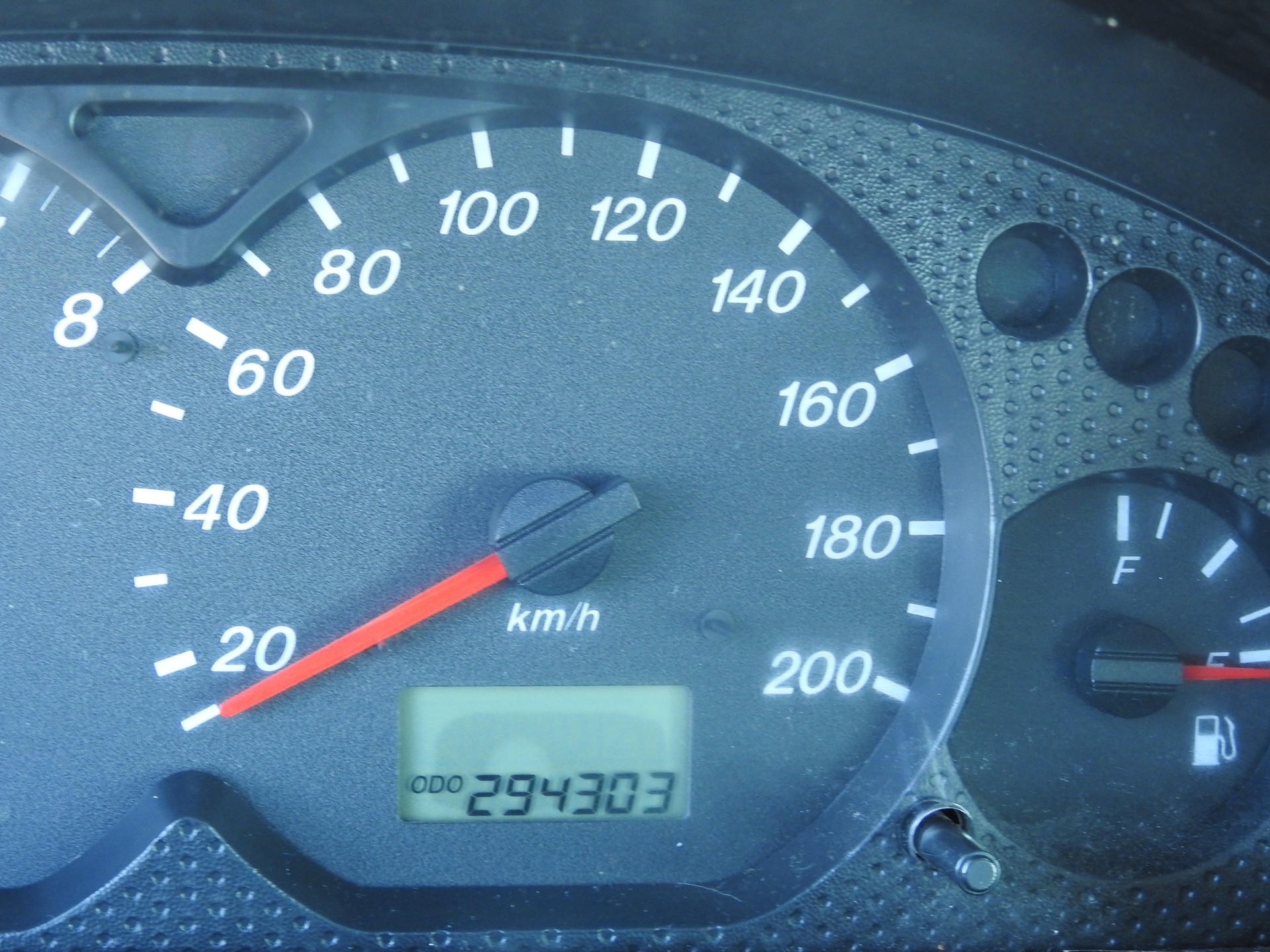 MAZDA Tribute 2.0 16V Comfort-image-22