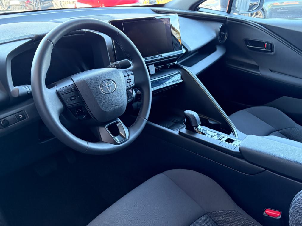 TOYOTA C-HR 1.8 HSD CVT Trend-image-3