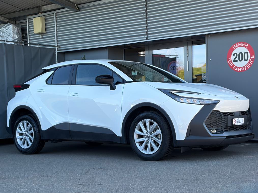 TOYOTA C-HR 1.8 HSD CVT Trend-image-1