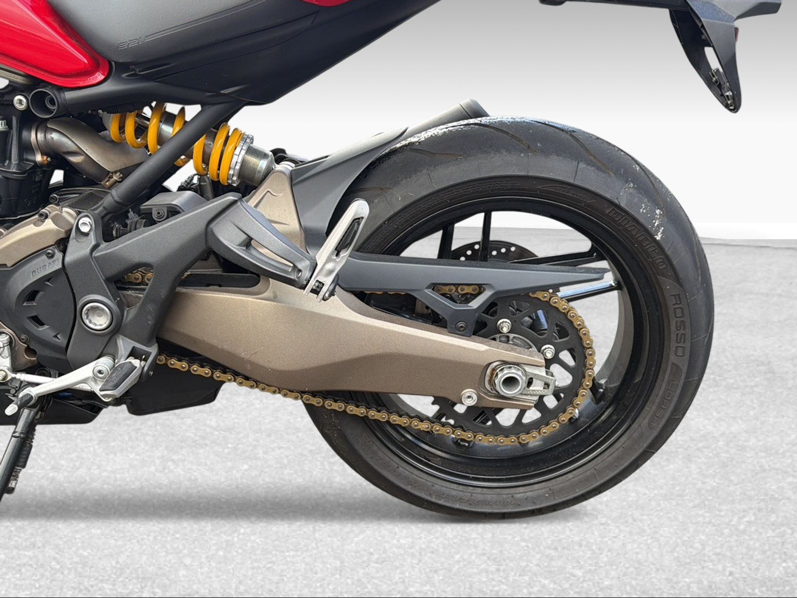 DUCATI 821 Monster ABS-image-9