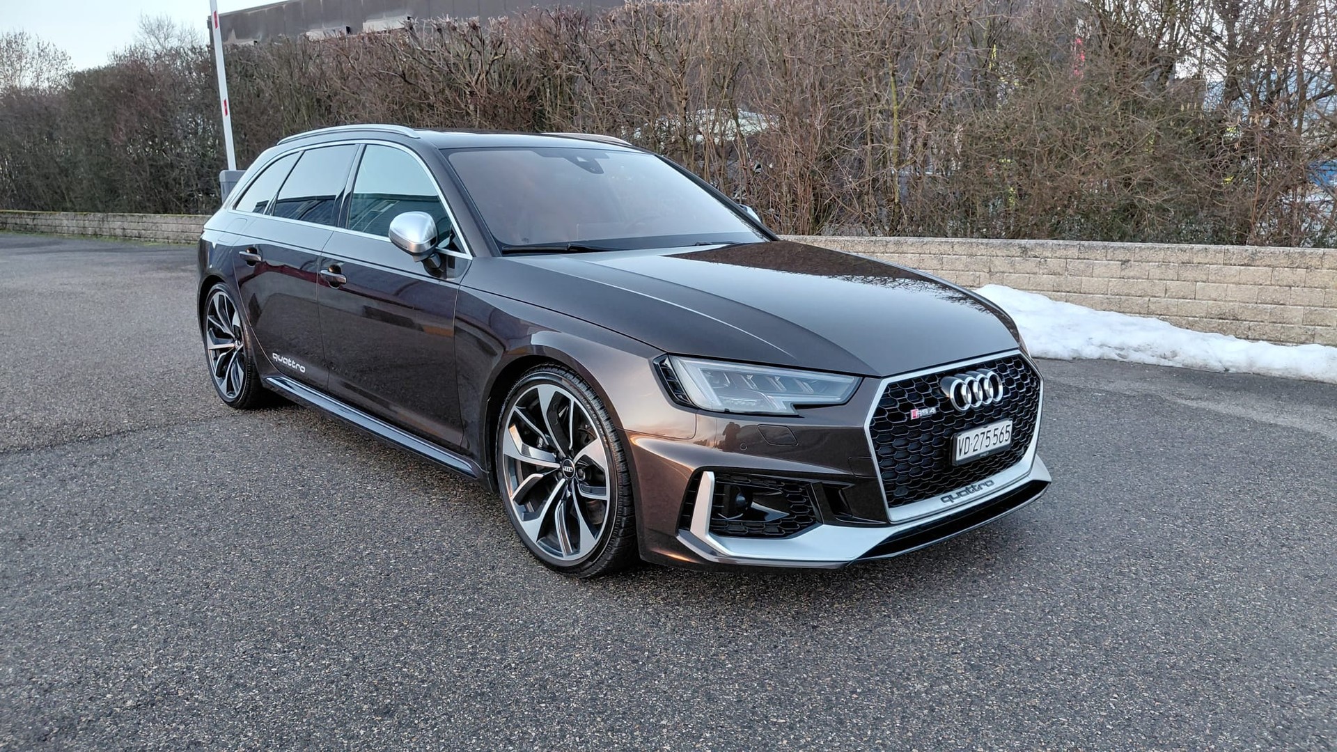 AUDI RS4 Avant 2.9 TFSI quattro tiptronic-image-1