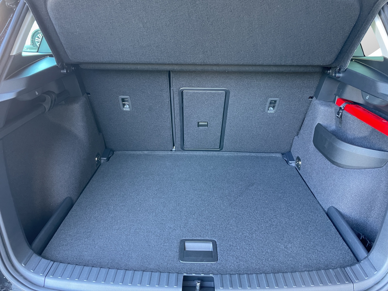 SKODA Karoq 1.5 TSI Dynamic DSG-image-14