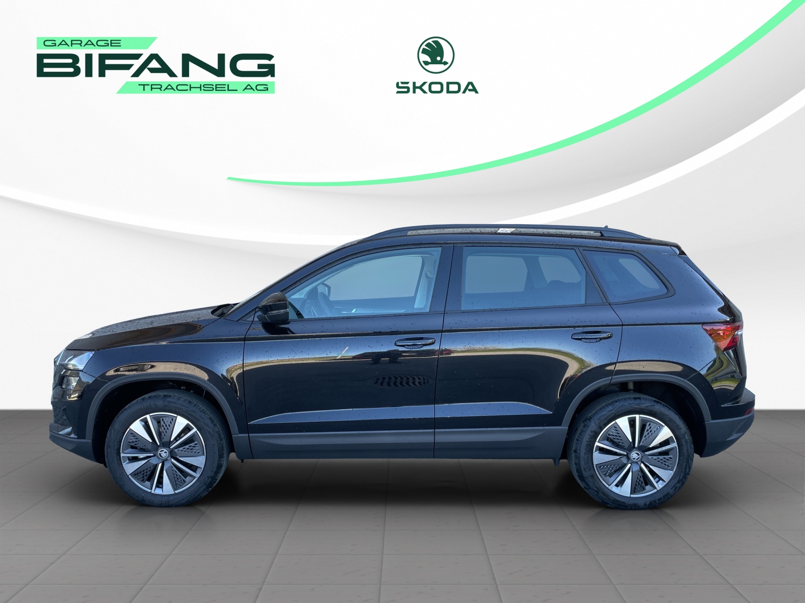 SKODA Karoq 1.5 TSI Dynamic DSG-image-2