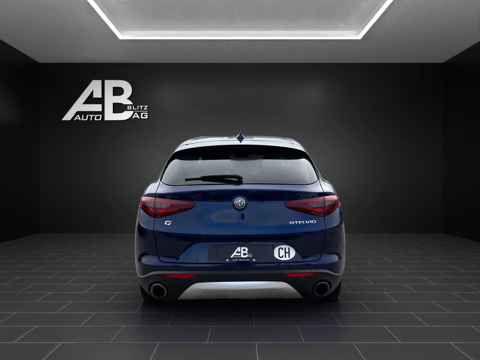 ALFA ROMEO Stelvio 2.0 Super Q4 Automatic-image-3