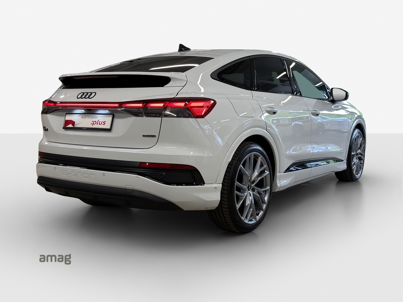 AUDI Q4 Sportback e-tron 50 quattro-image-5
