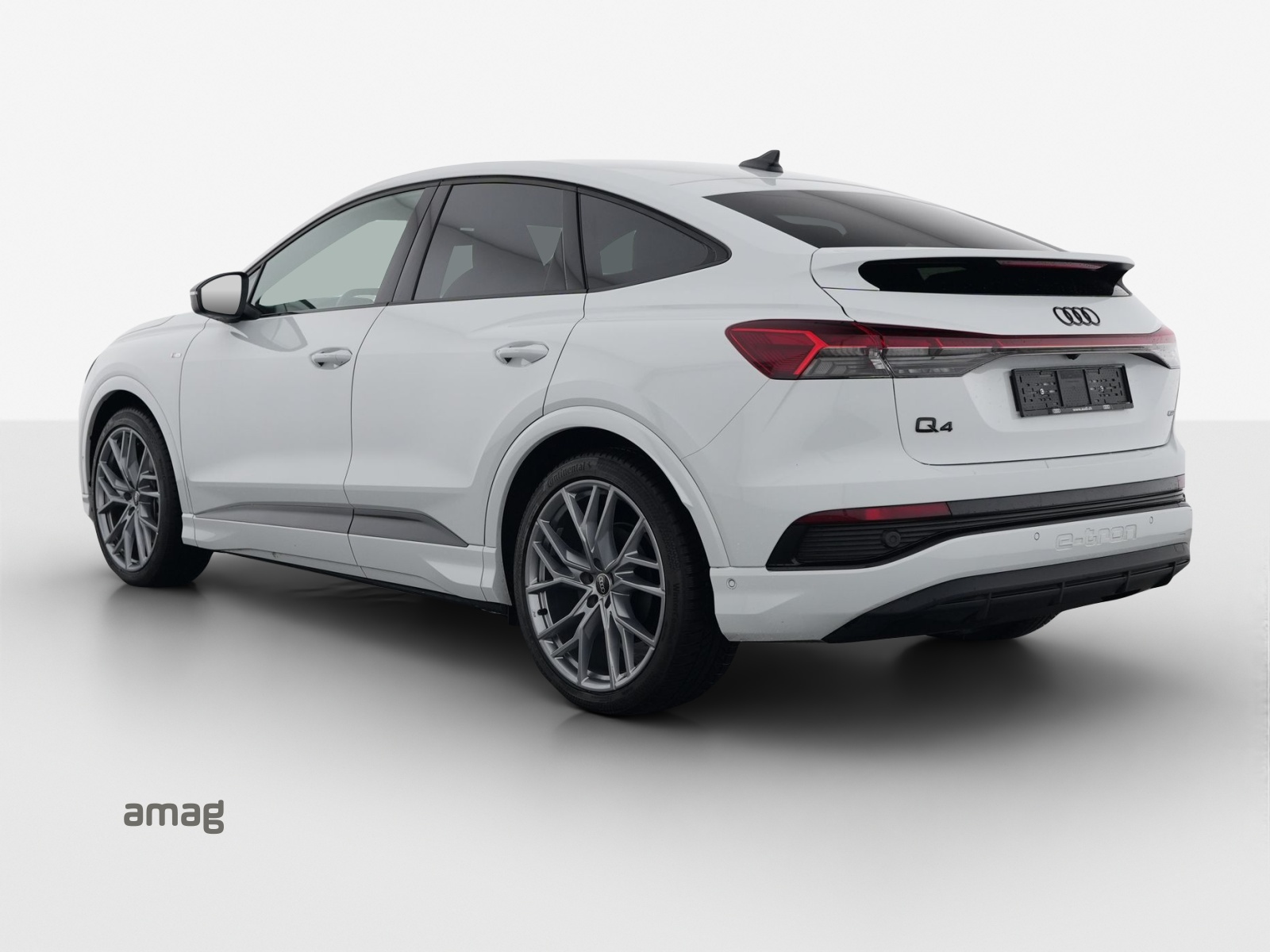 AUDI Q4 Sportback e-tron 50 quattro-image-2