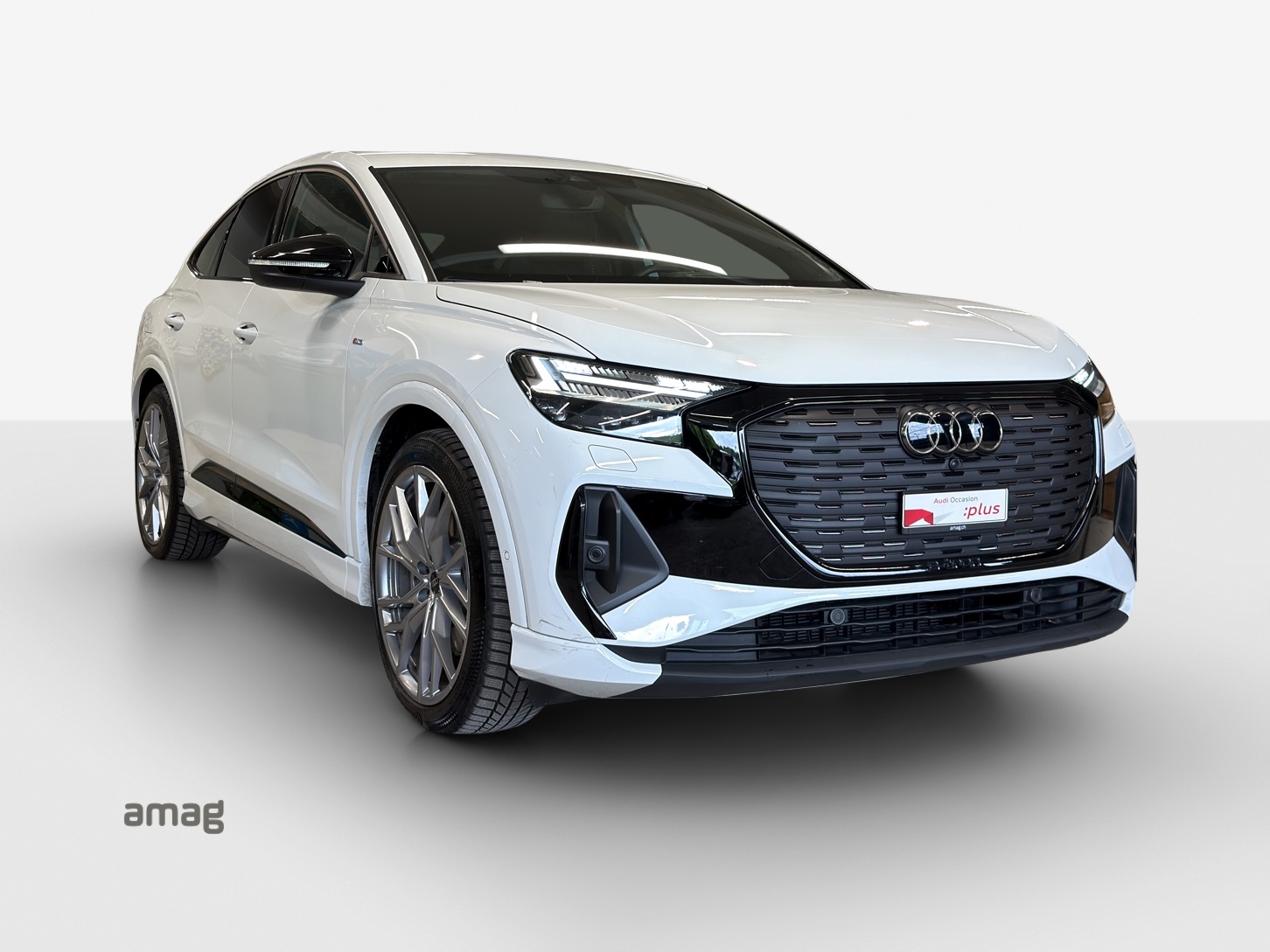 AUDI Q4 Sportback e-tron 50 quattro-image-6