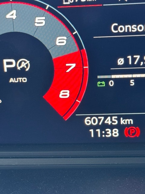 AUDI A1 Sportback 35 TFSI S Line S-tronic-image-10