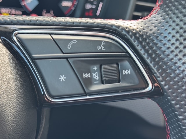 AUDI A1 Sportback 35 TFSI S Line S-tronic-image-19