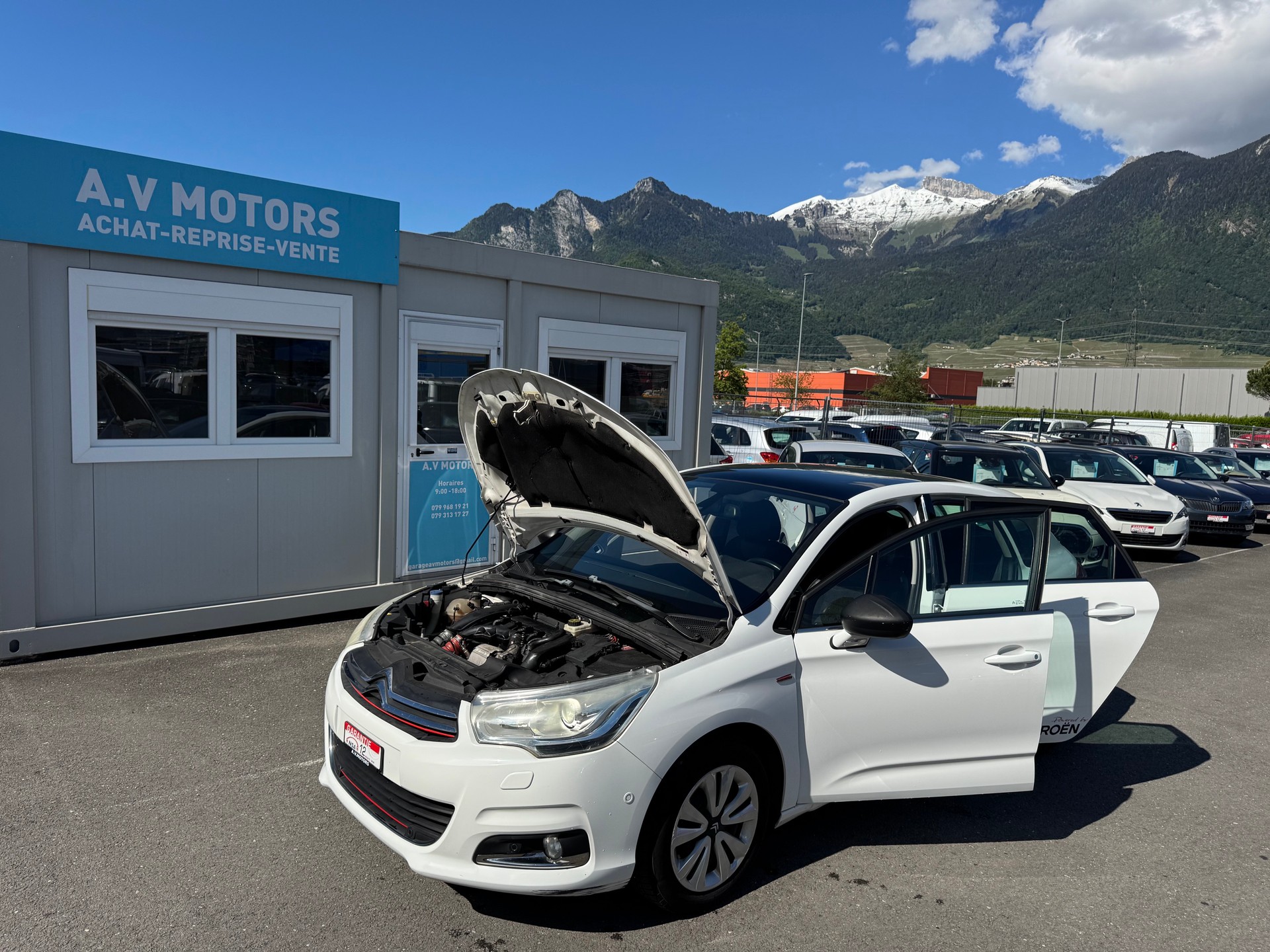 CITROEN C4 Berline 1.6 THP Exclusive EGS6-image-15