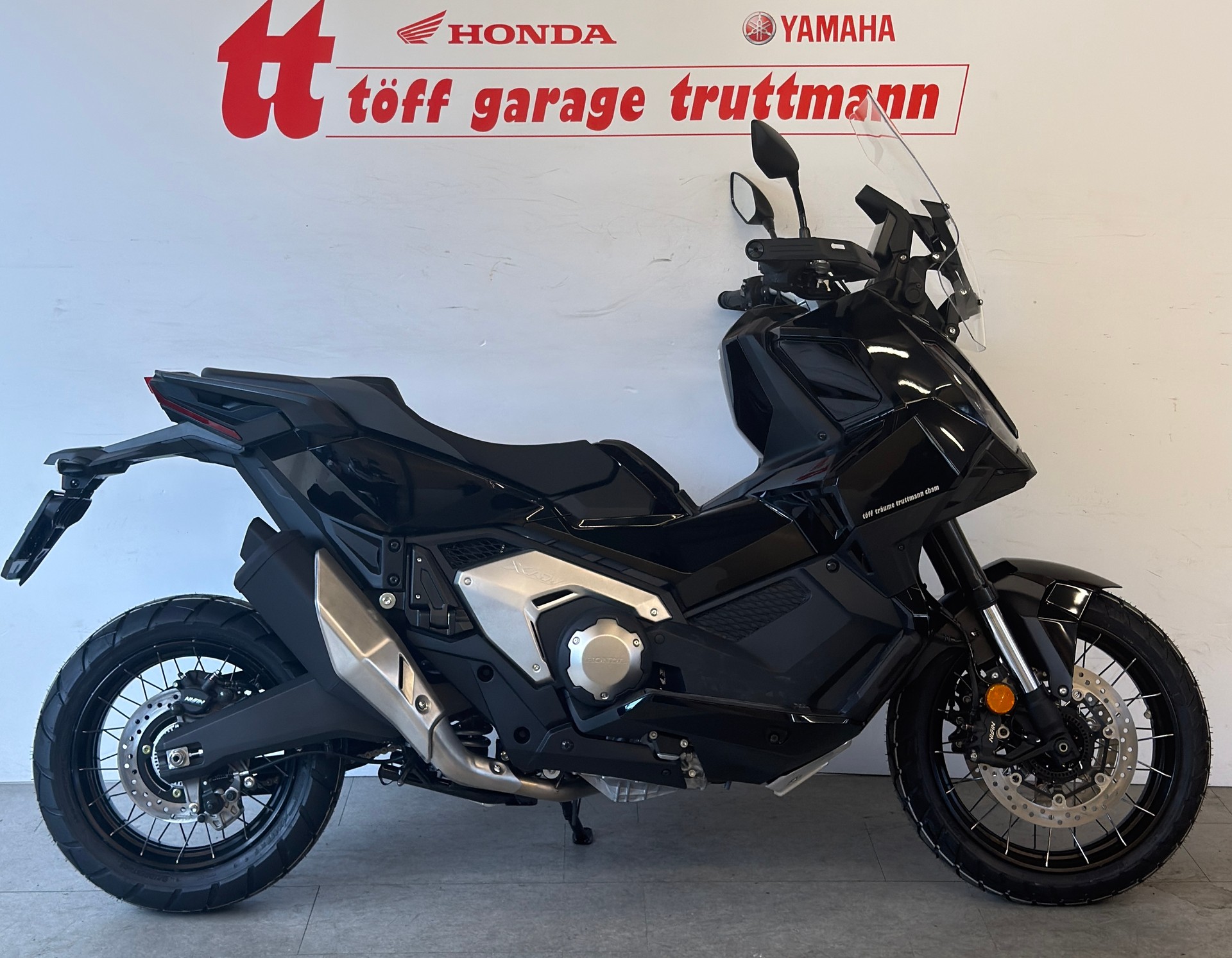HONDA X-ADV 750 (35kW)