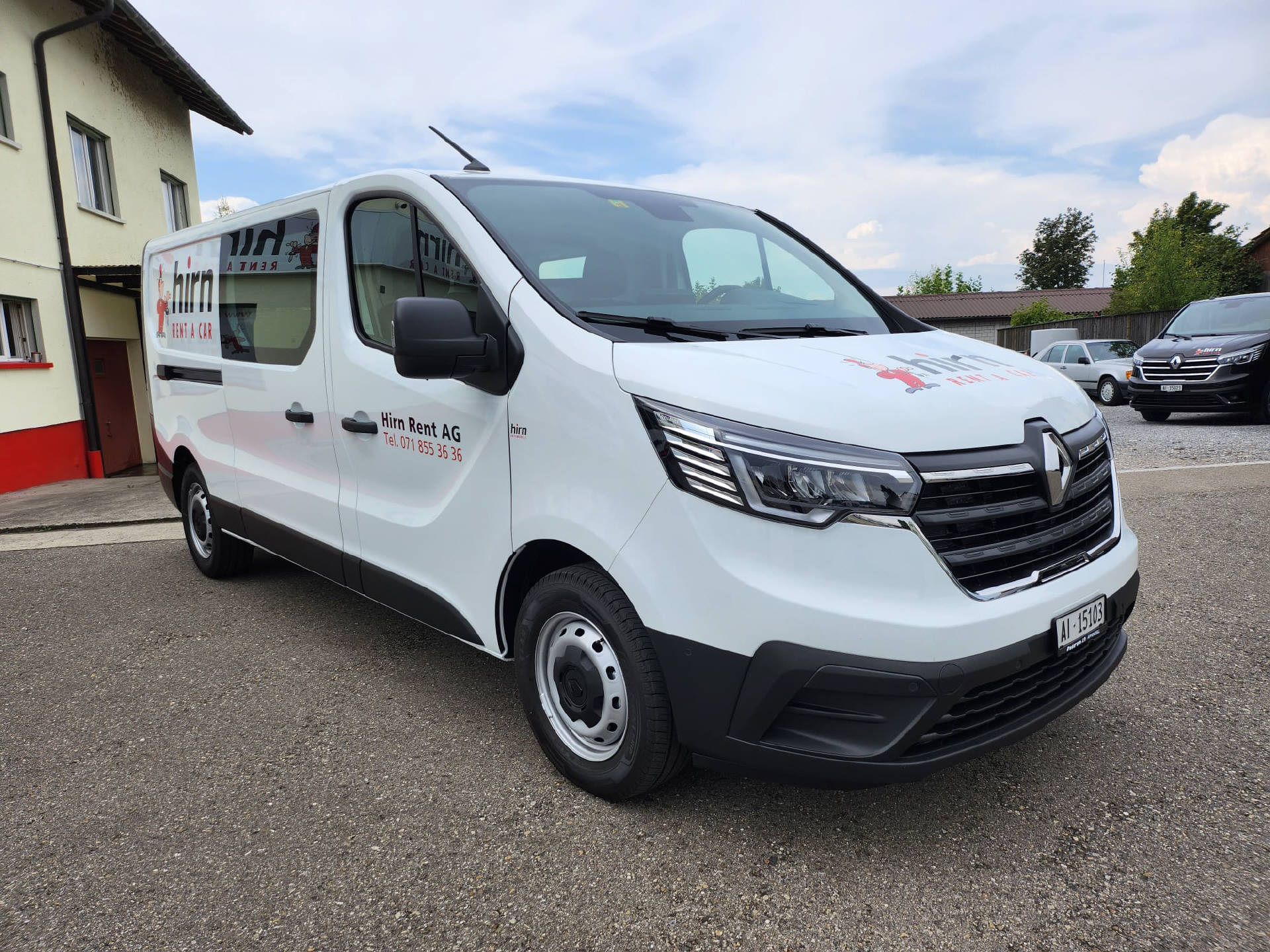 RENAULT Trafic Kaw. 3.0 t L2 H1 2.0 dCi Blue 150 Advance-image-1