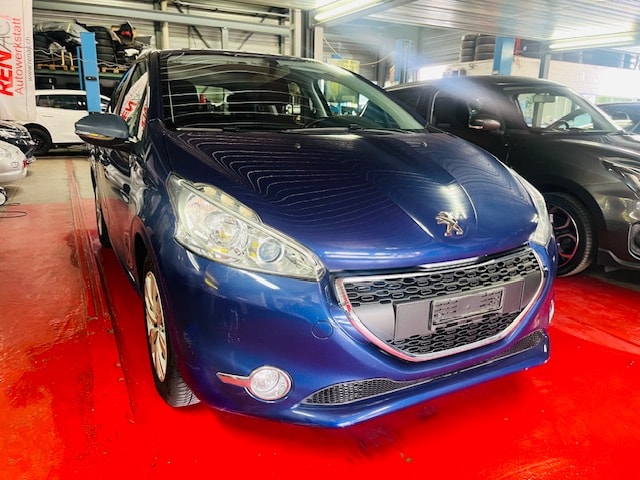 PEUGEOT 208 1.2 VTI Access-image-5