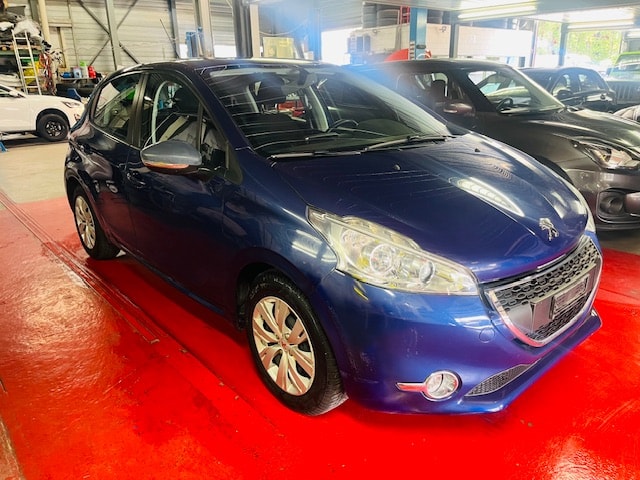 PEUGEOT 208 1.2 VTI Access-image-3