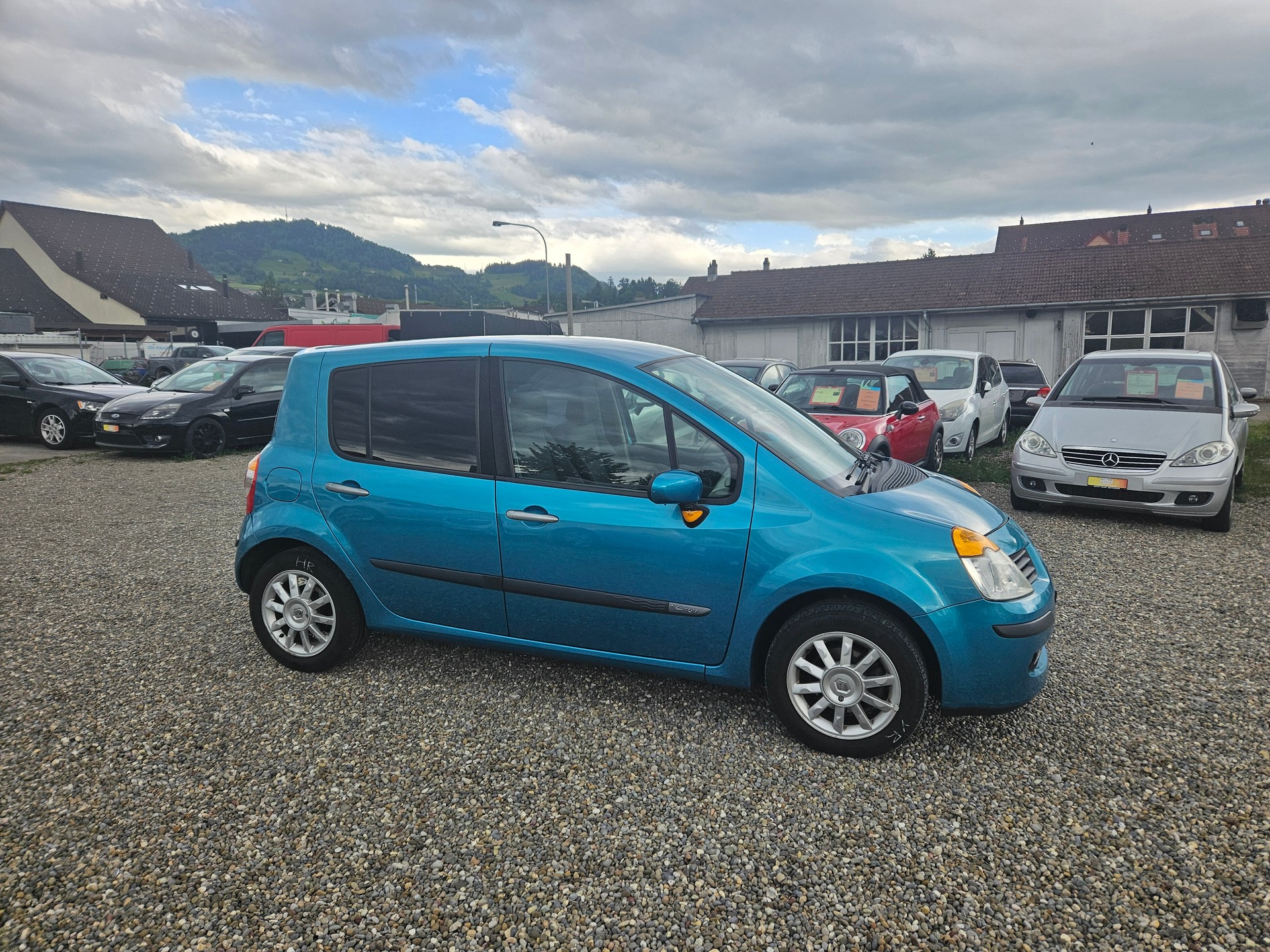 RENAULT Modus 1.4 16V Dynamique Confort-image-3