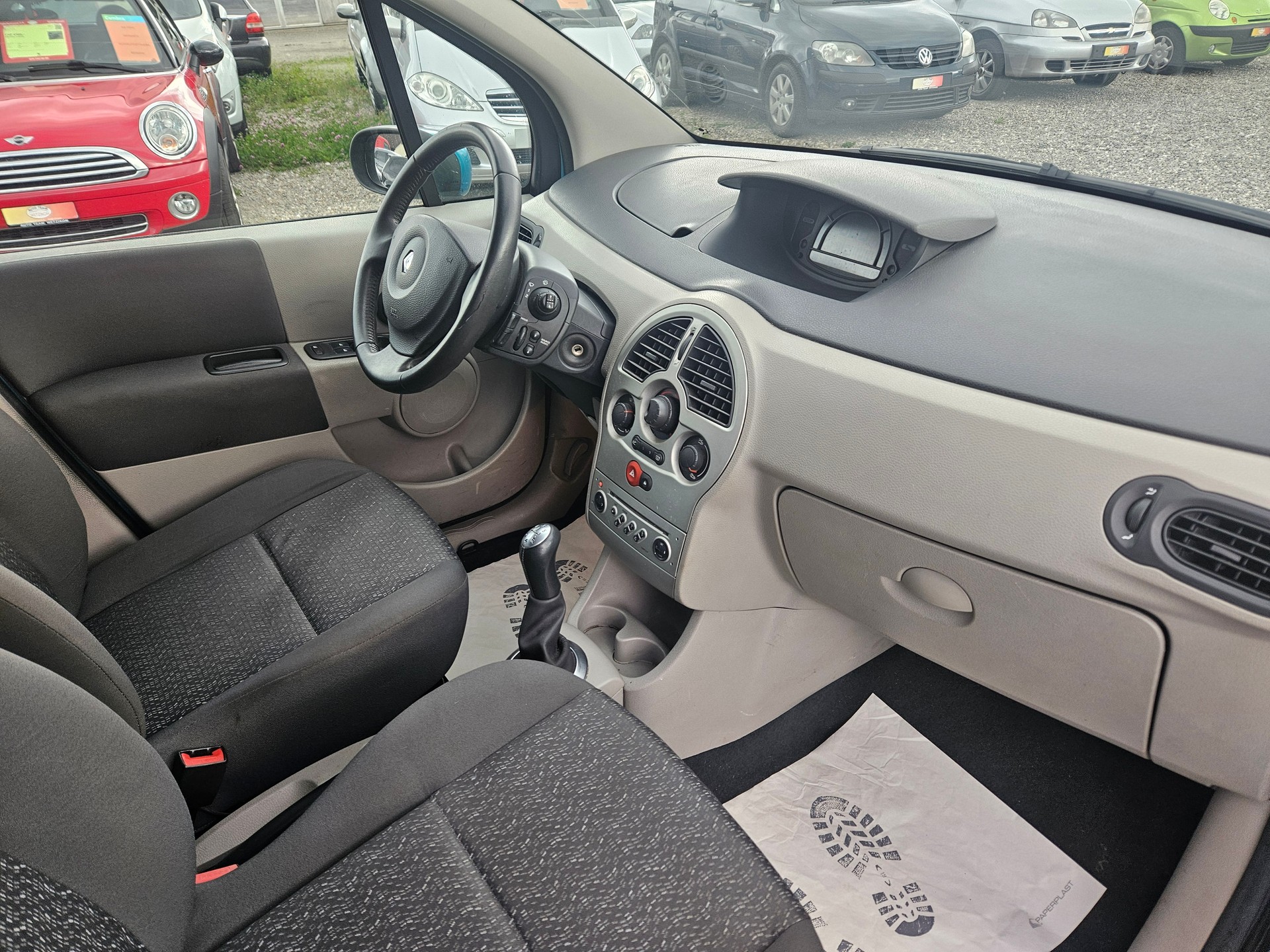 RENAULT Modus 1.4 16V Dynamique Confort-image-14