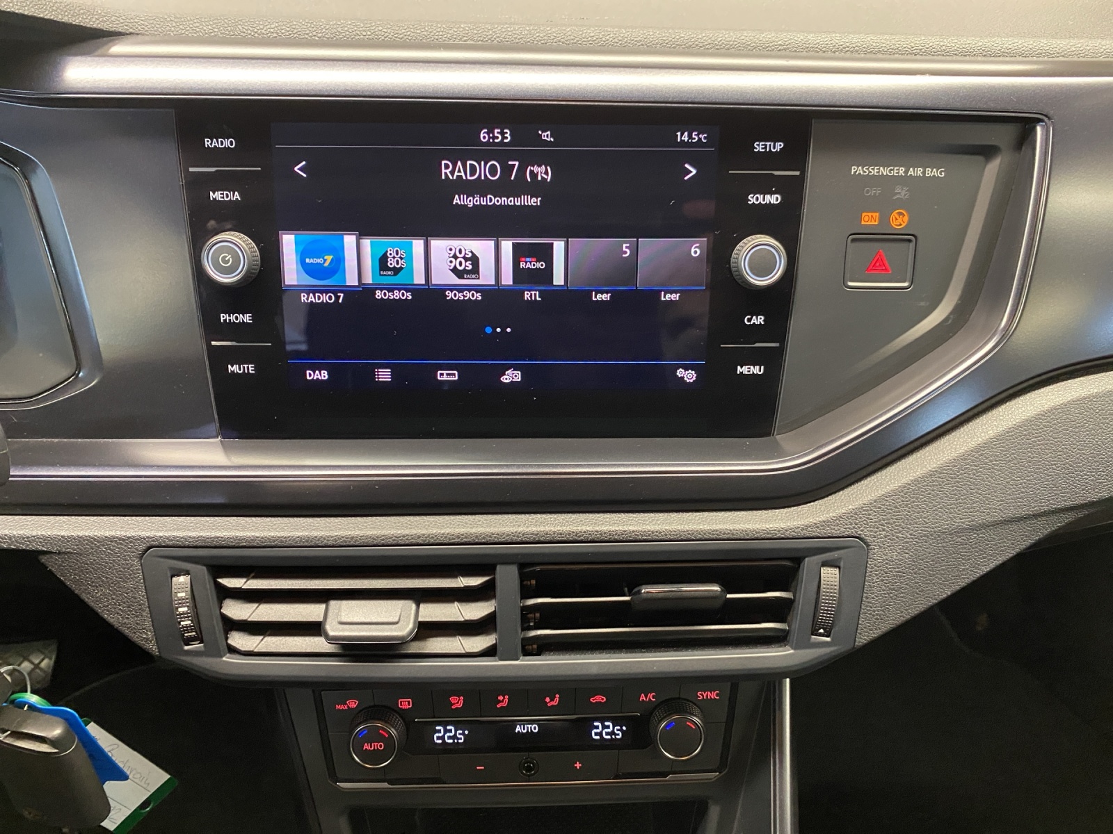 VW Polo 1.0 BMT Trendline-image-10