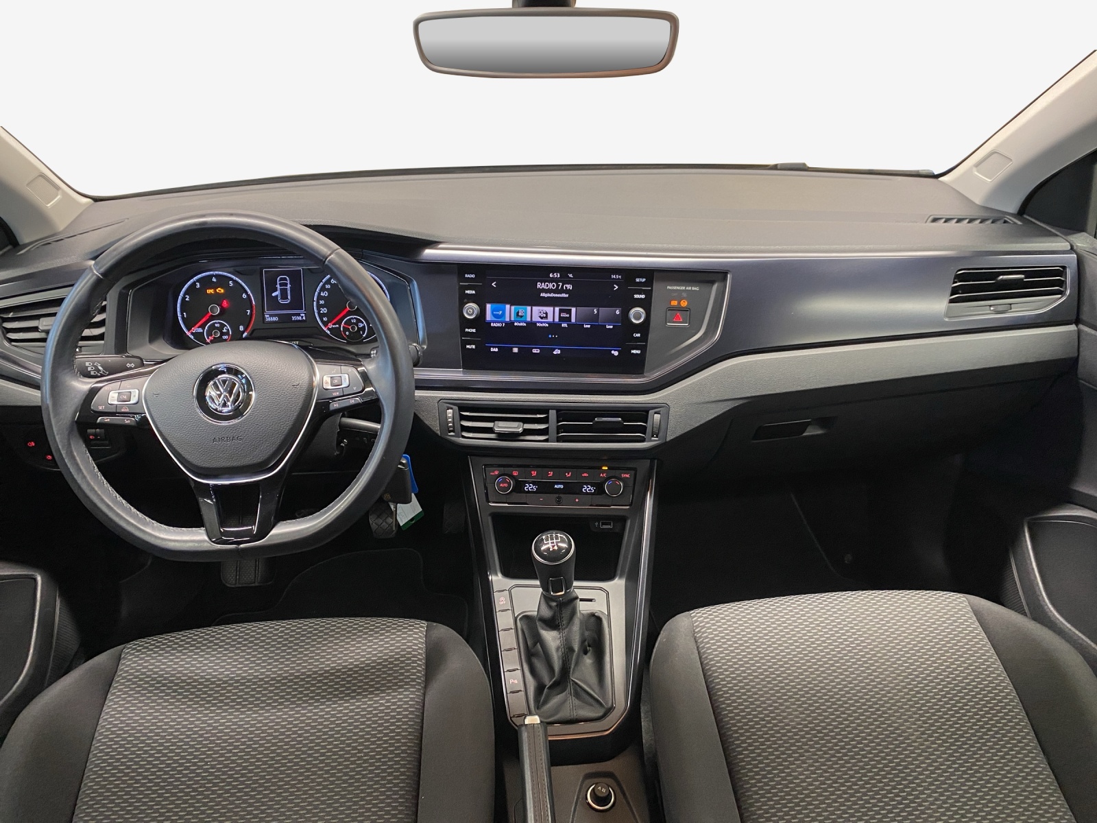 VW Polo 1.0 BMT Trendline-image-8