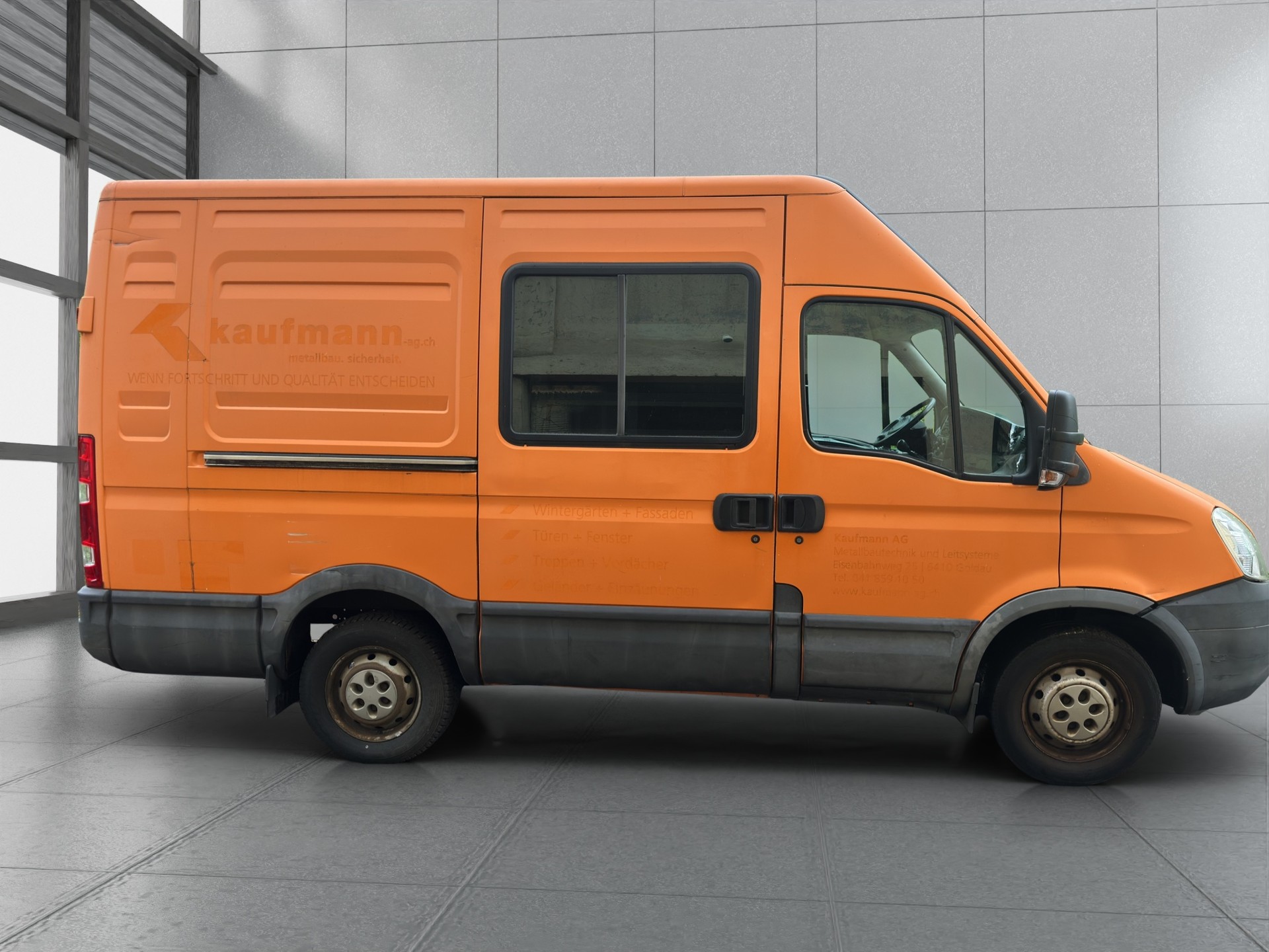 IVECO 35 S 14 V GKCA41A1B1-image-1