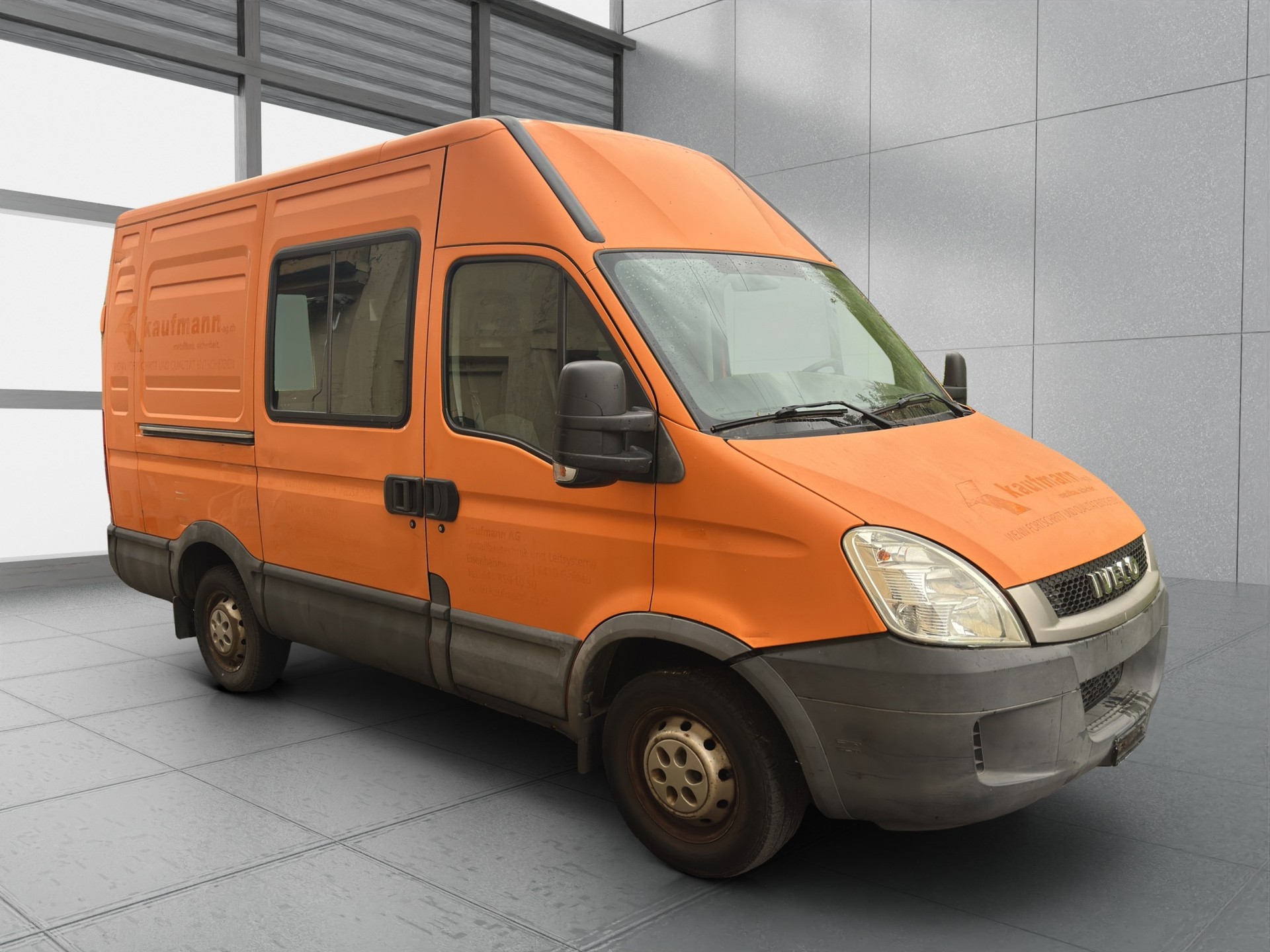 IVECO 35 S 14 V GKCA41A1B1-image-0